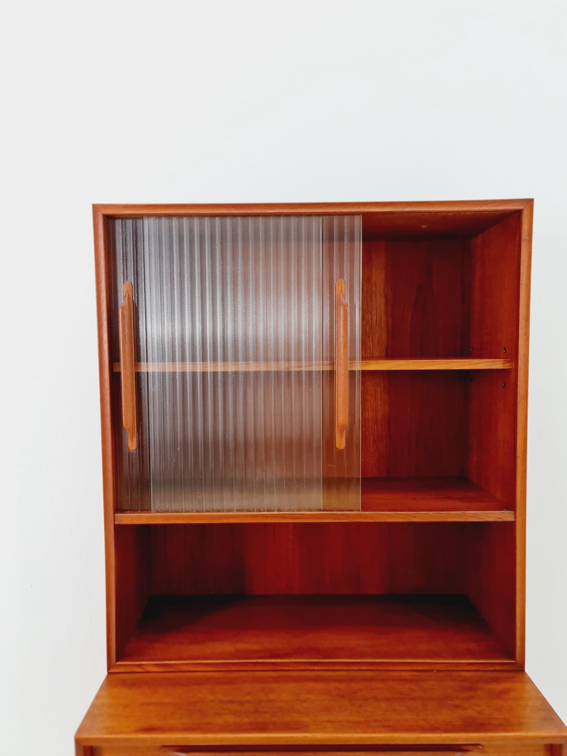 Mid Century Modern danish chest of drawers cabinet teak Display / Vitrine ,1960s