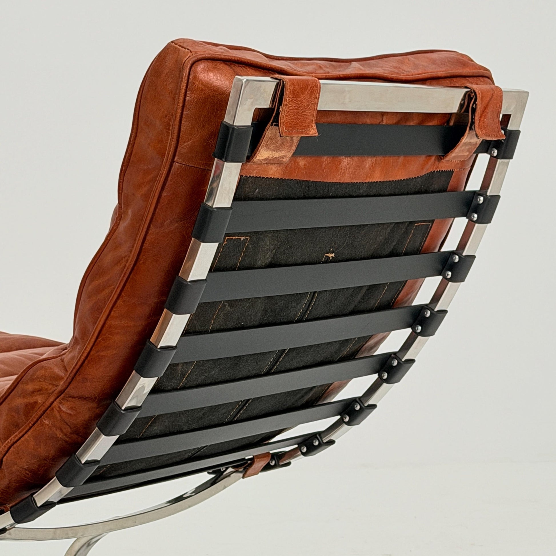 Mid Century Bauhaus style Lounge chair brown leather and chrome, 1980s Italy