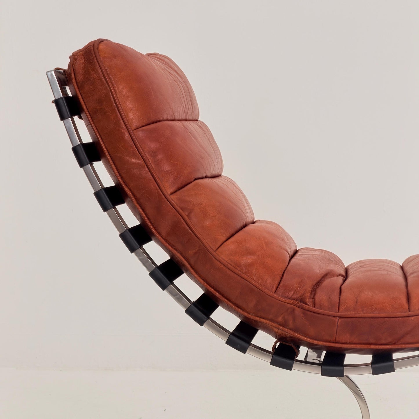 Mid Century Bauhaus style Lounge chair brown leather and chrome, 1980s Italy
