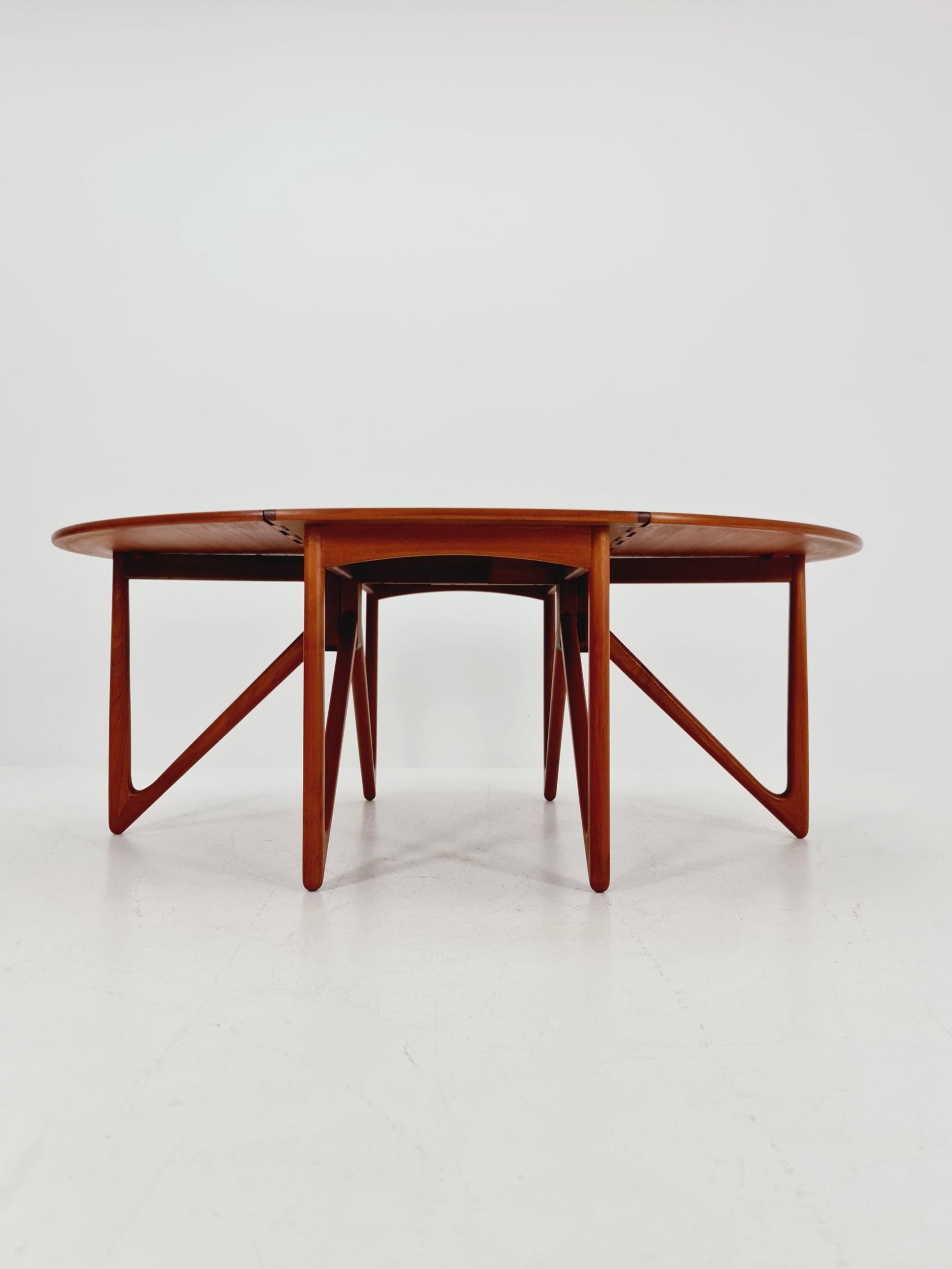 Iconic Danish Mid-Century Modern Drop leaf Teak Dining Table by Niels Koefoed 1960s