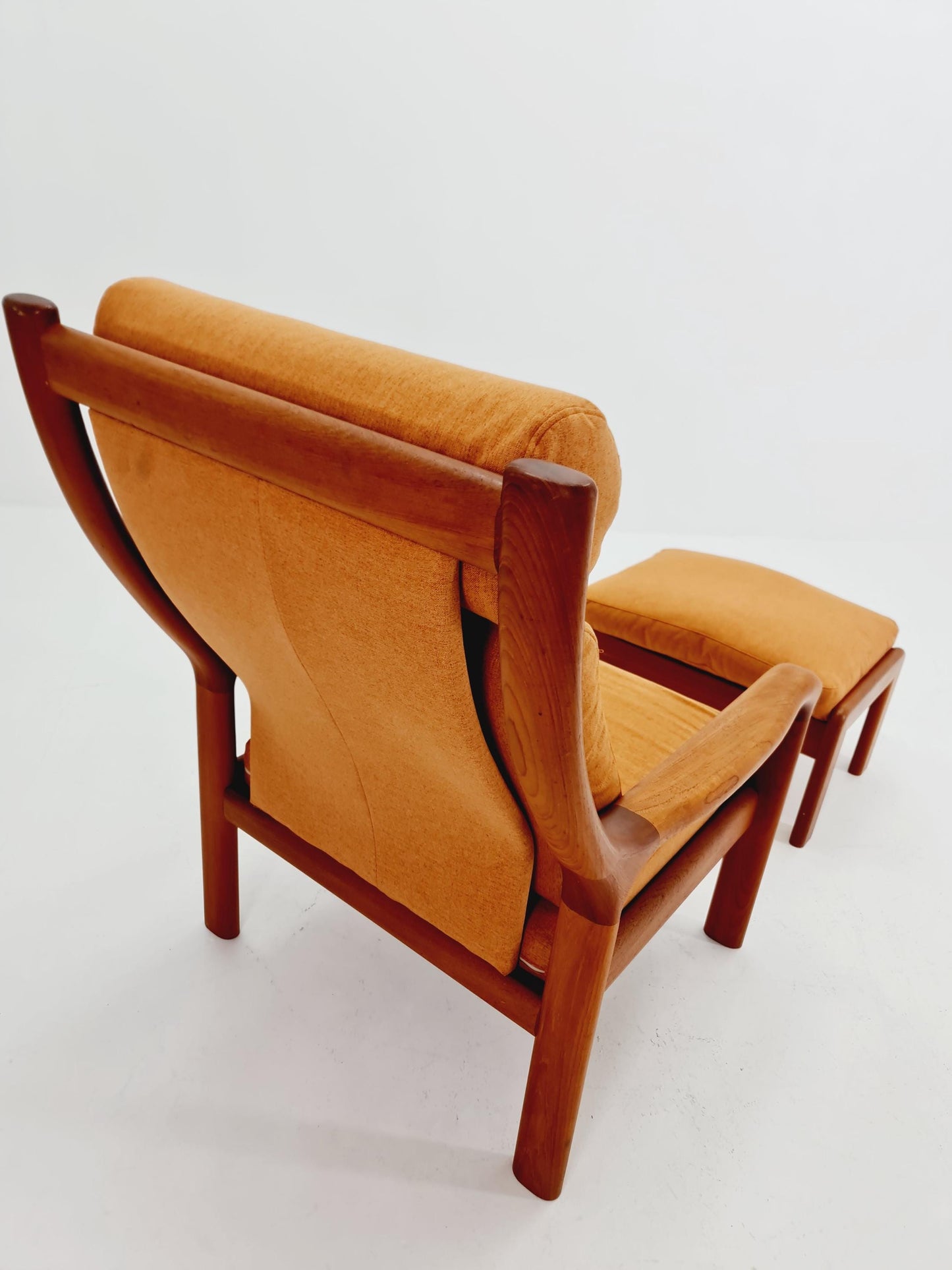 Mid century teak easy lounge chairs With Ottoman by Holstebro möbelfabrik A/S , 1970s