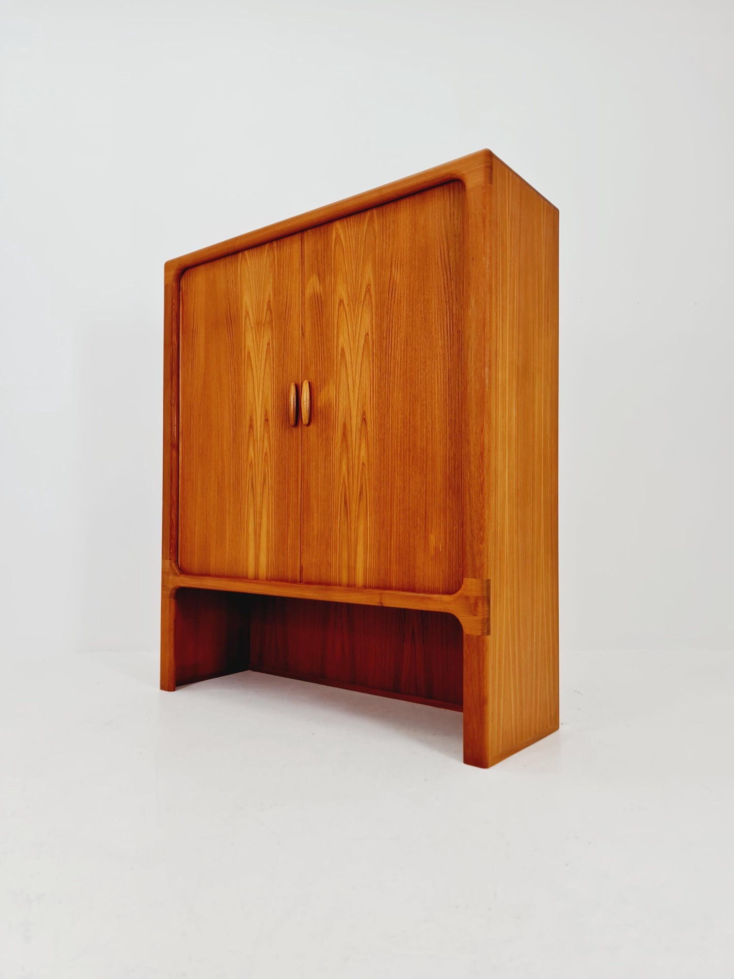 Mid century Solid Danish teak hallway cabinet, T.V cabinet By Dyrlund 1960s