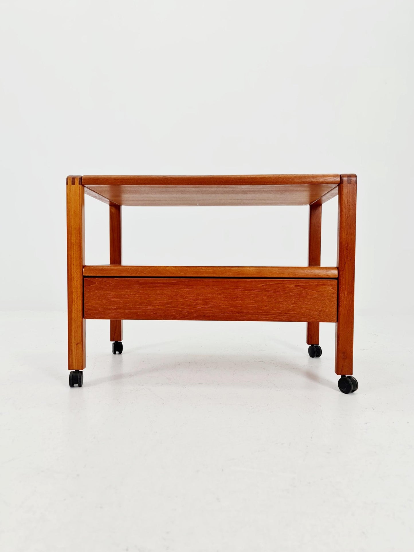 Vintage mid century danish trolley in solid teak/ bar cart By Salling Stolefabrik, 1960s