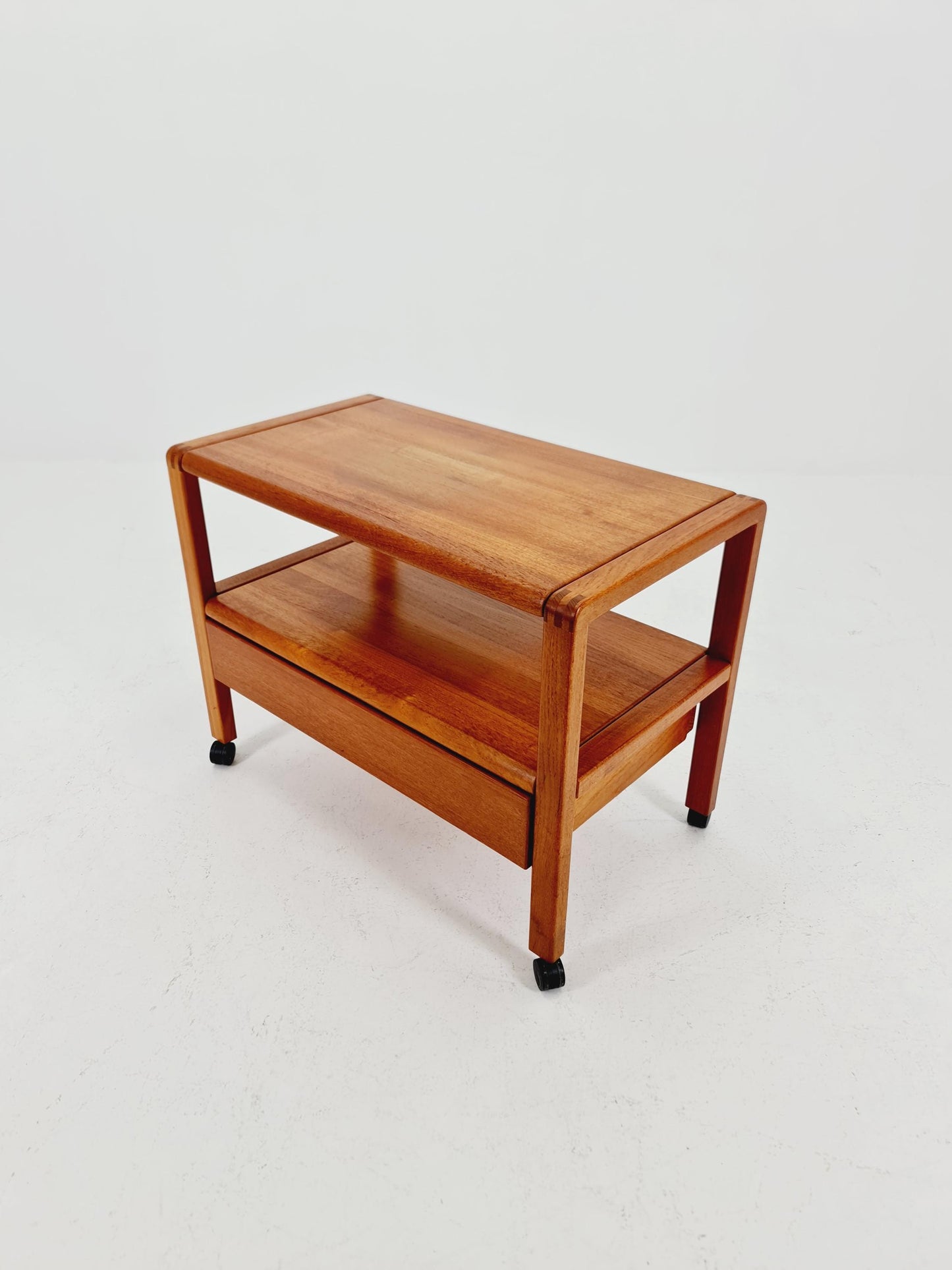 Vintage mid century danish trolley in solid teak/ bar cart By Salling Stolefabrik, 1960s