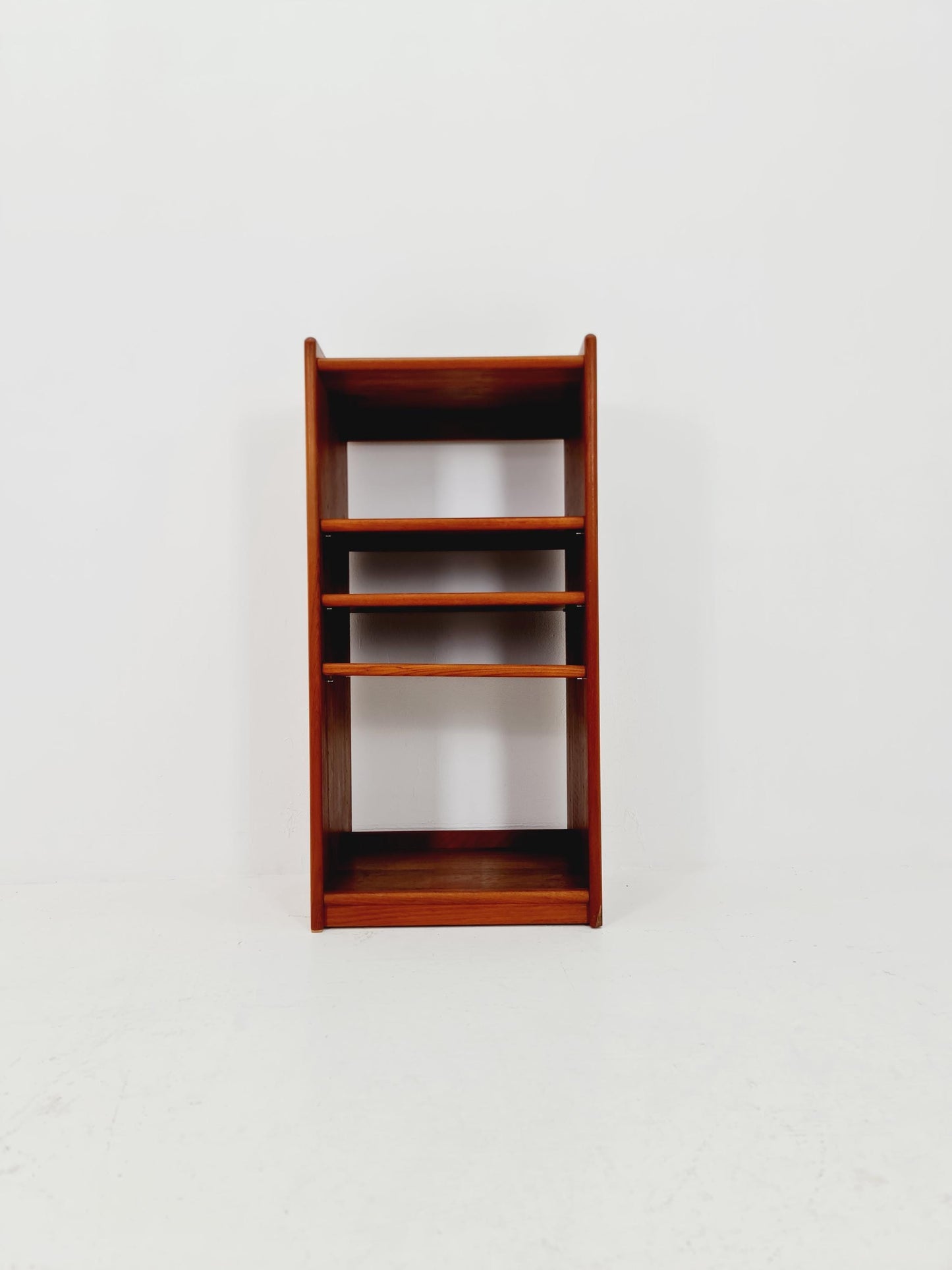 Danish freestanding solid teak vintage bookshelf / book case teak , 1970s