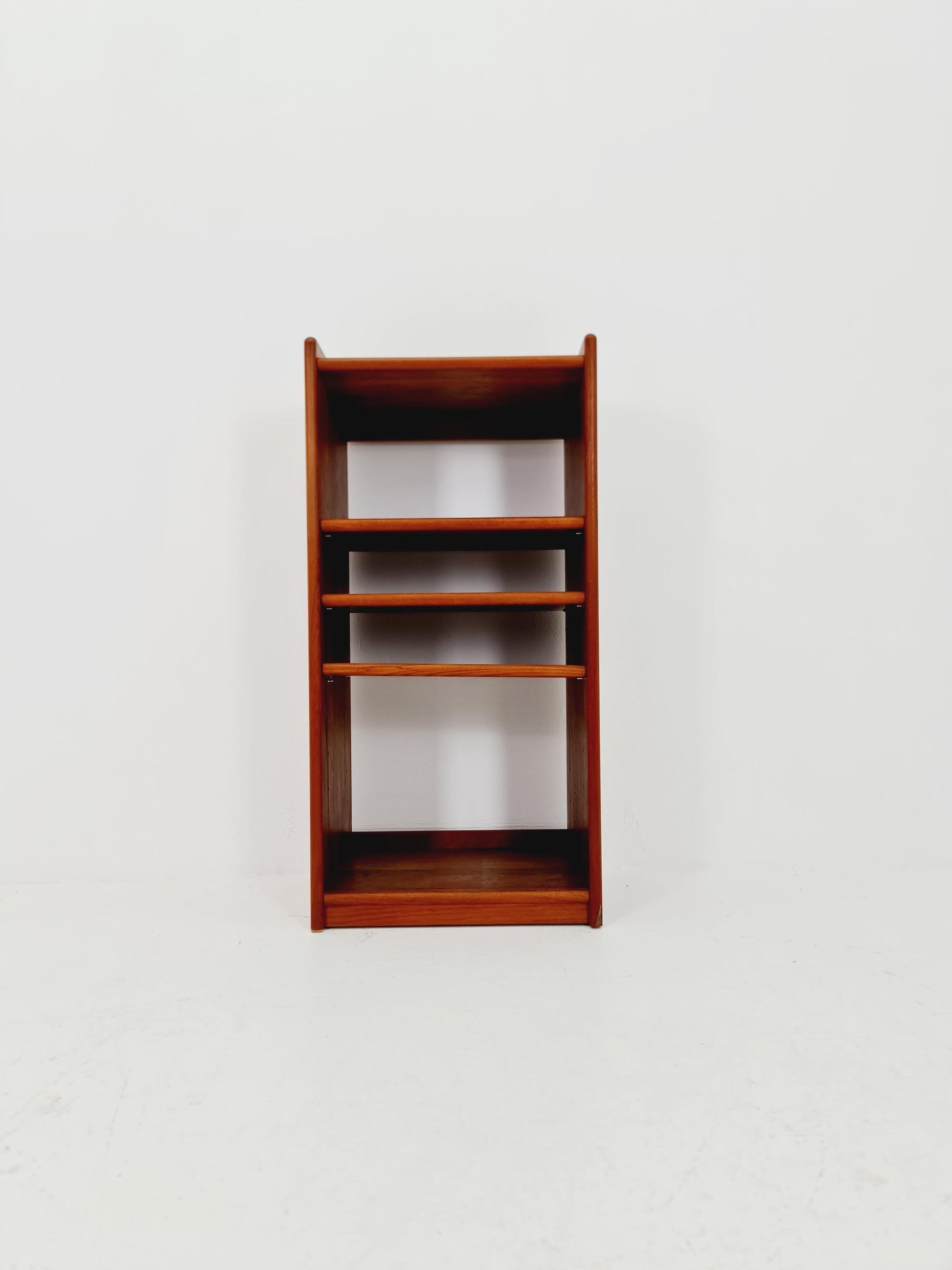 Danish freestanding solid teak vintage bookshelf / book case teak , 1970s