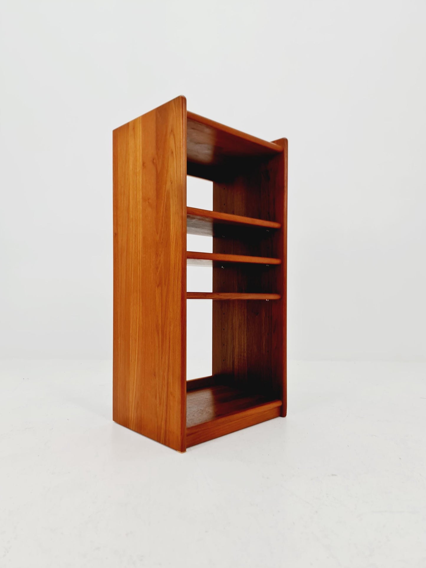 Danish freestanding solid teak vintage bookshelf / book case teak , 1970s