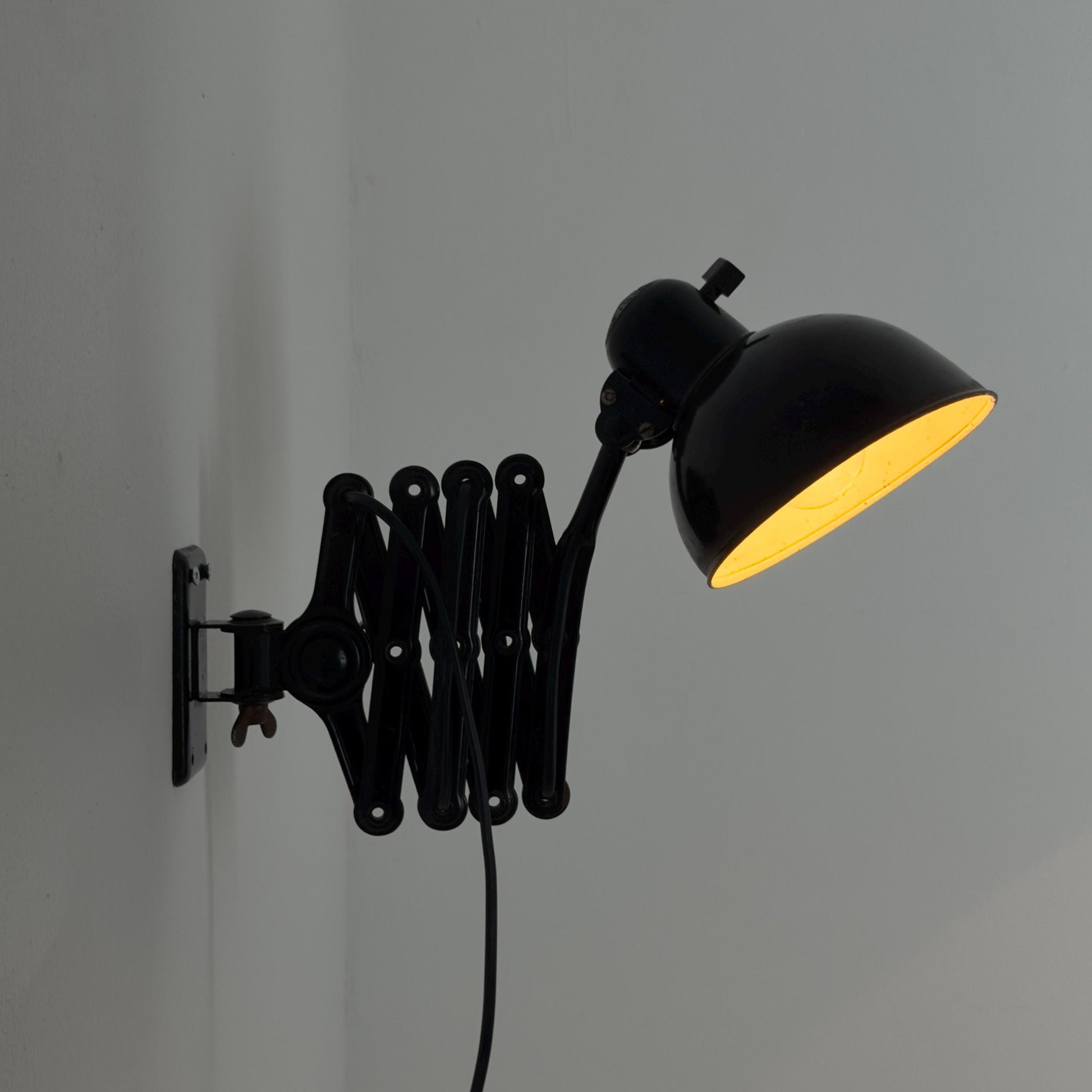 Original Kaiser Idell 6718 Scissor Wall Lamp by Christian Dell, 1930s Bauhaus Industrial Black Wall Light, Germany