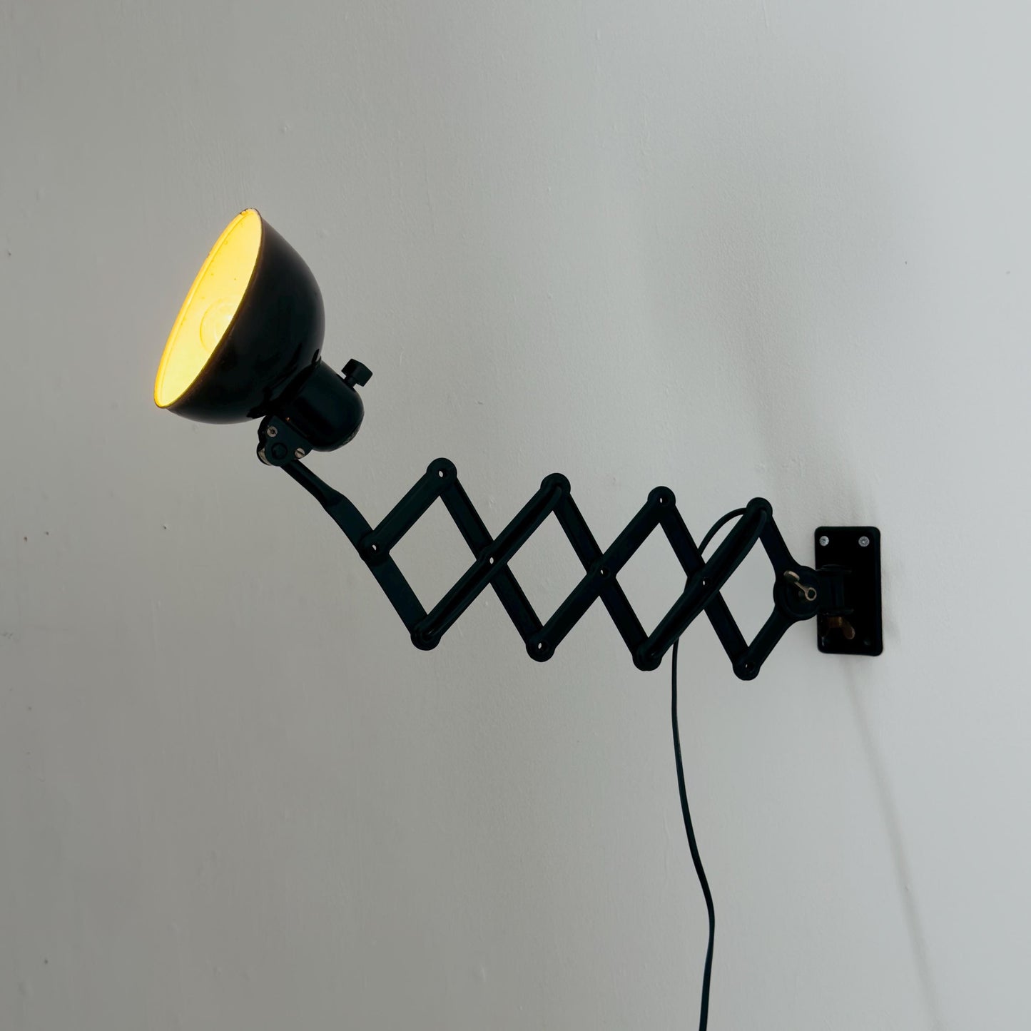 Original Kaiser Idell 6718 Scissor Wall Lamp by Christian Dell, 1930s Bauhaus Industrial Black Wall Light, Germany