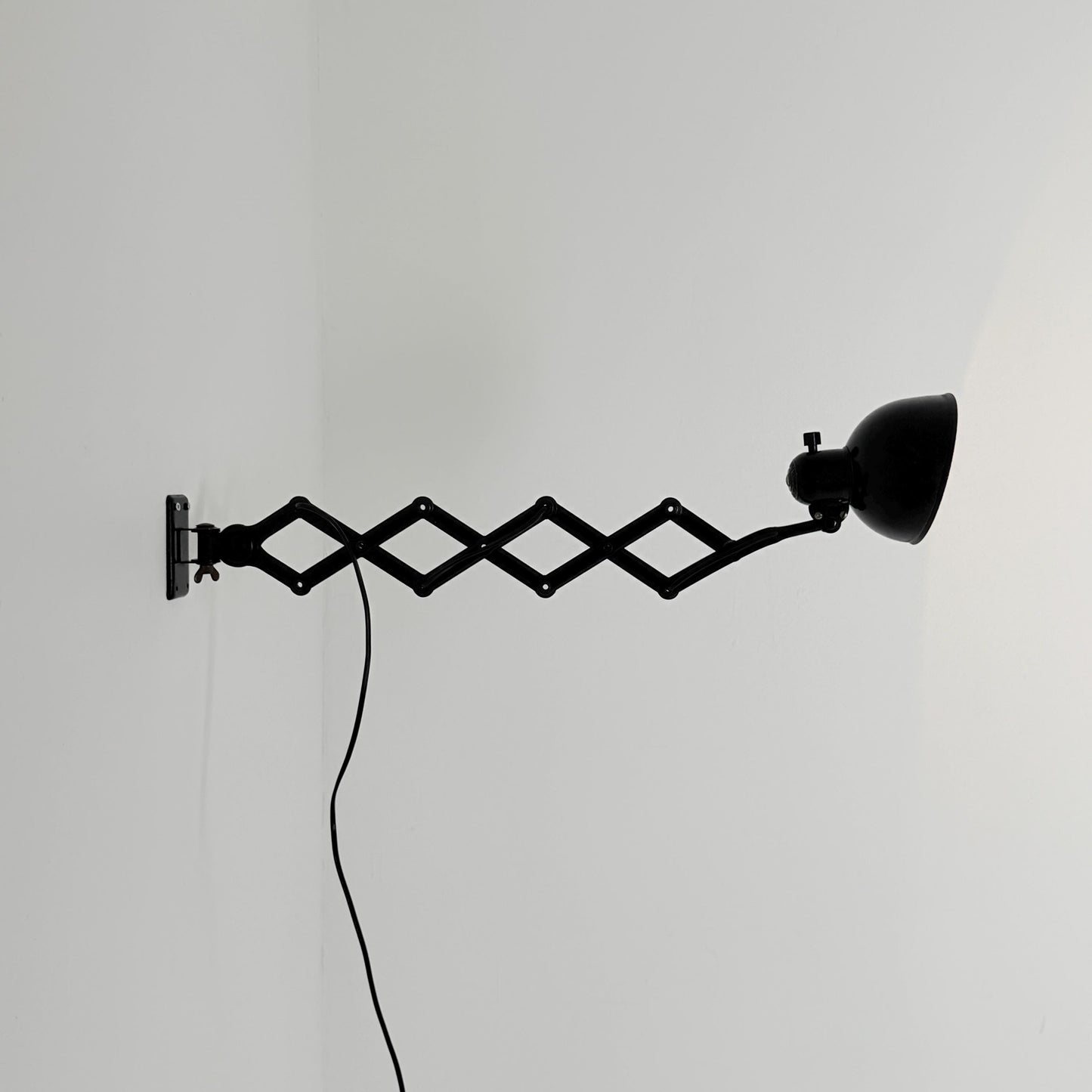 Original Kaiser Idell 6718 Scissor Wall Lamp by Christian Dell, 1930s Bauhaus Industrial Black Wall Light, Germany