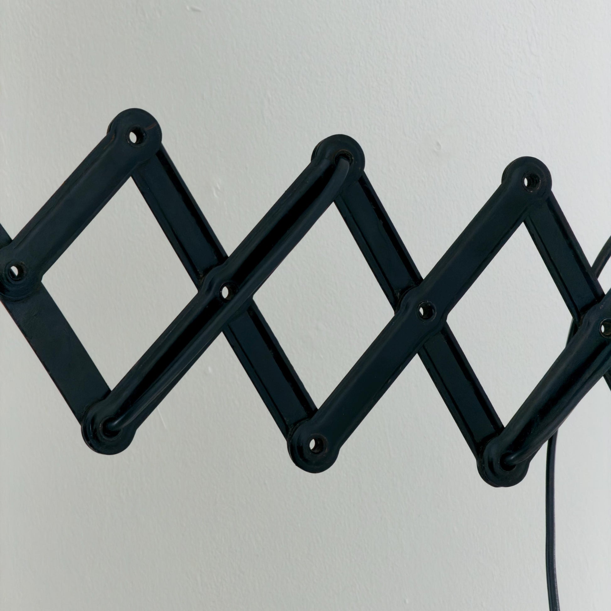 Original Kaiser Idell 6718 Scissor Wall Lamp by Christian Dell, 1930s Bauhaus Industrial Black Wall Light, Germany