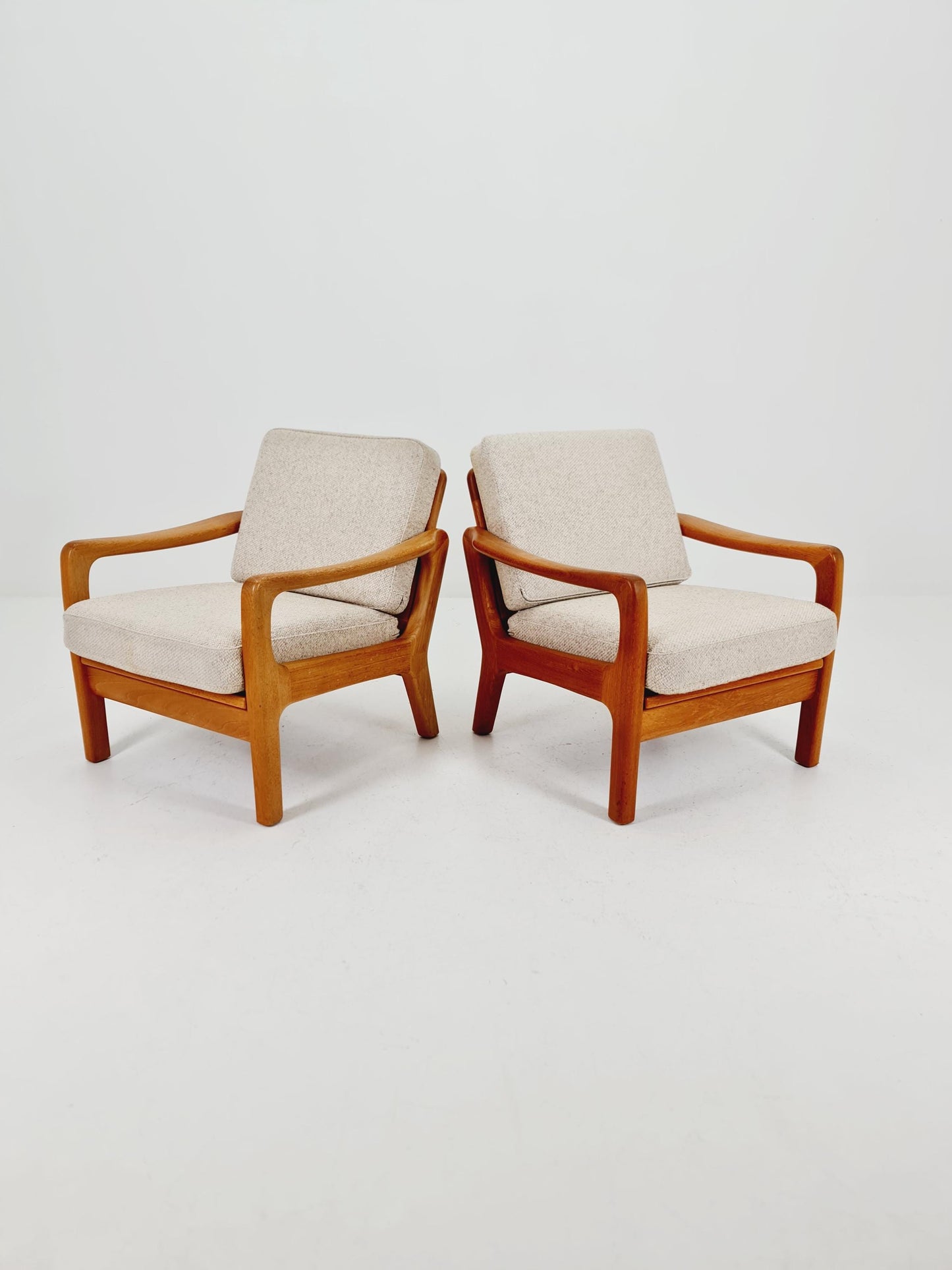 Mid century Danish easy lounge chairs by Juul Kristensen , 1970s, Set of 2