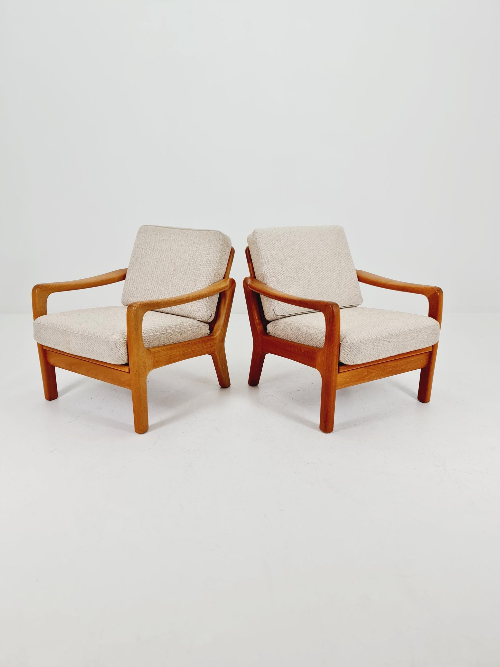 Mid century Danish easy lounge chairs by Juul Kristensen , 1970s, Set of 2