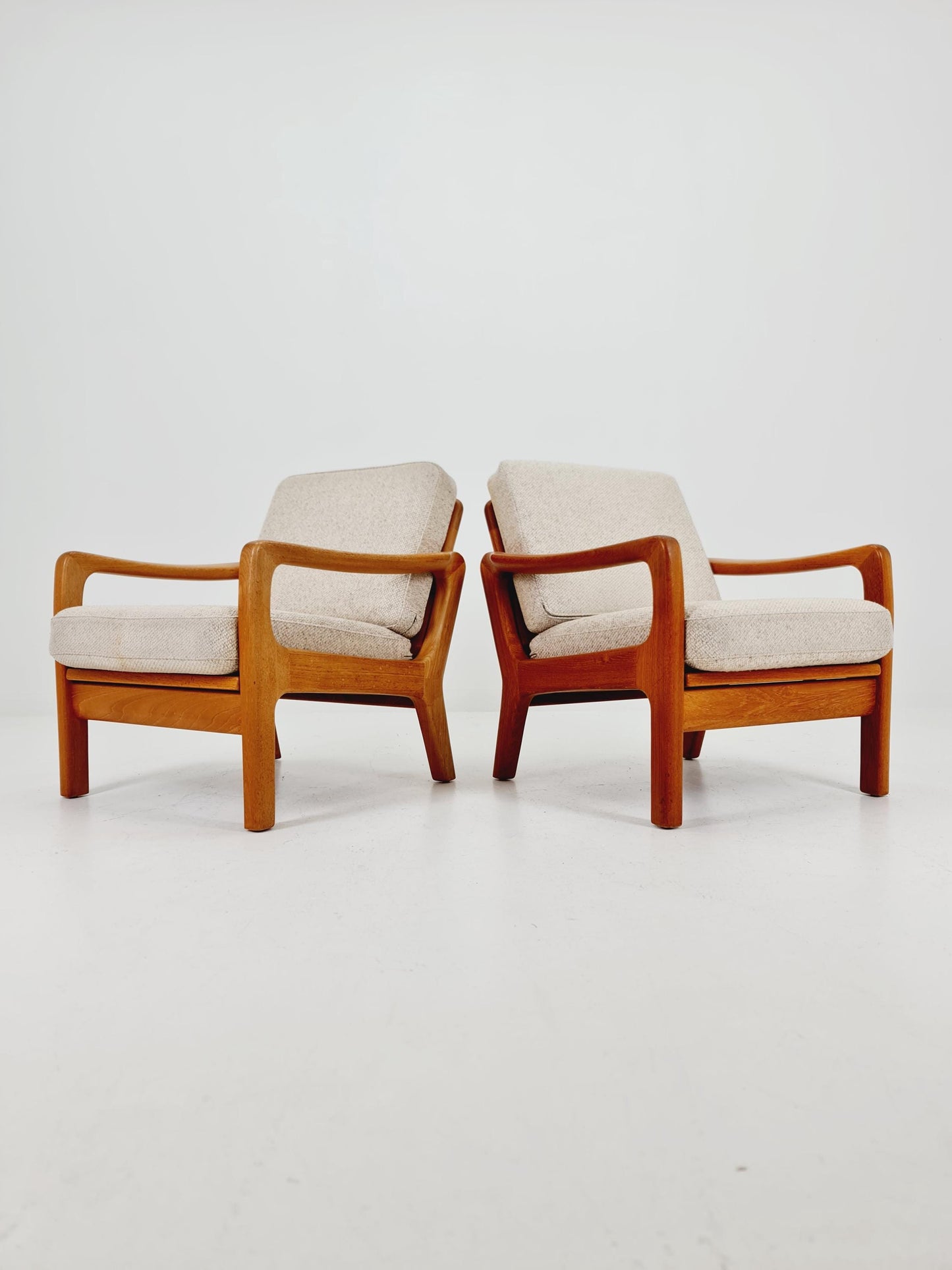 Mid century Danish easy lounge chairs by Juul Kristensen , 1970s, Set of 2