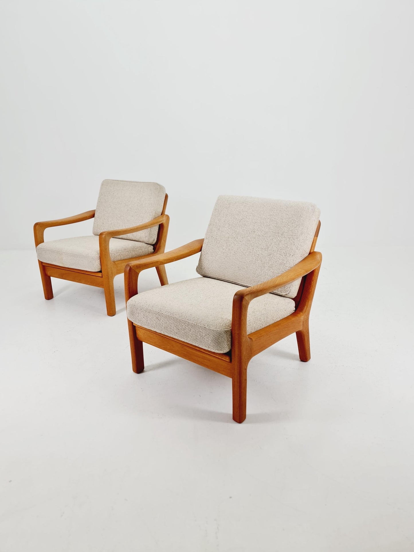 Mid century Danish easy lounge chairs by Juul Kristensen , 1970s, Set of 2