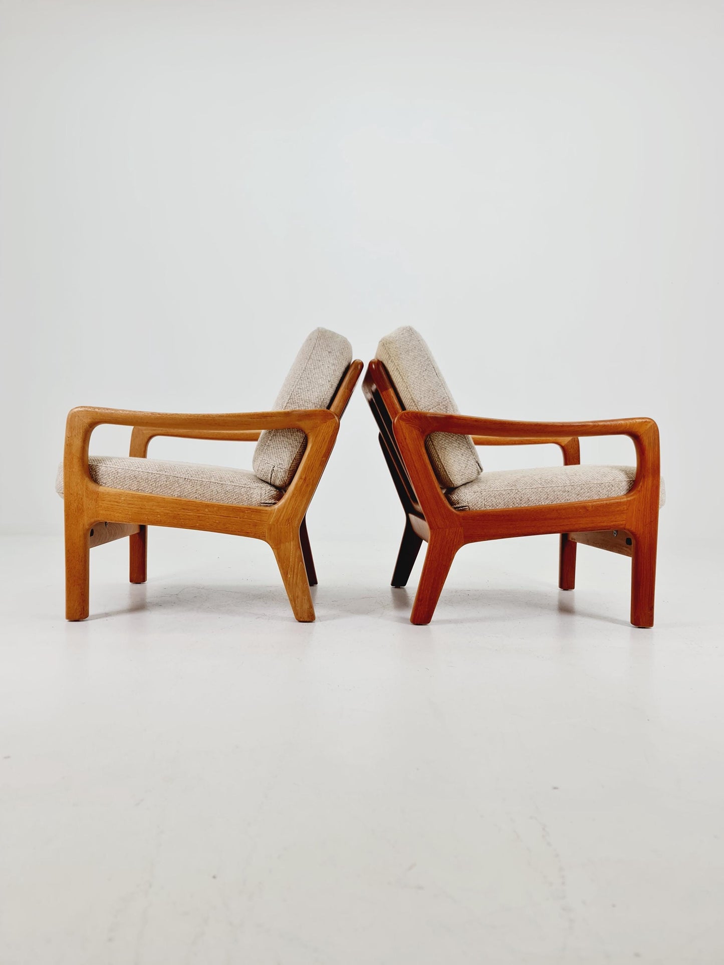Mid century Danish easy lounge chairs by Juul Kristensen , 1970s, Set of 2