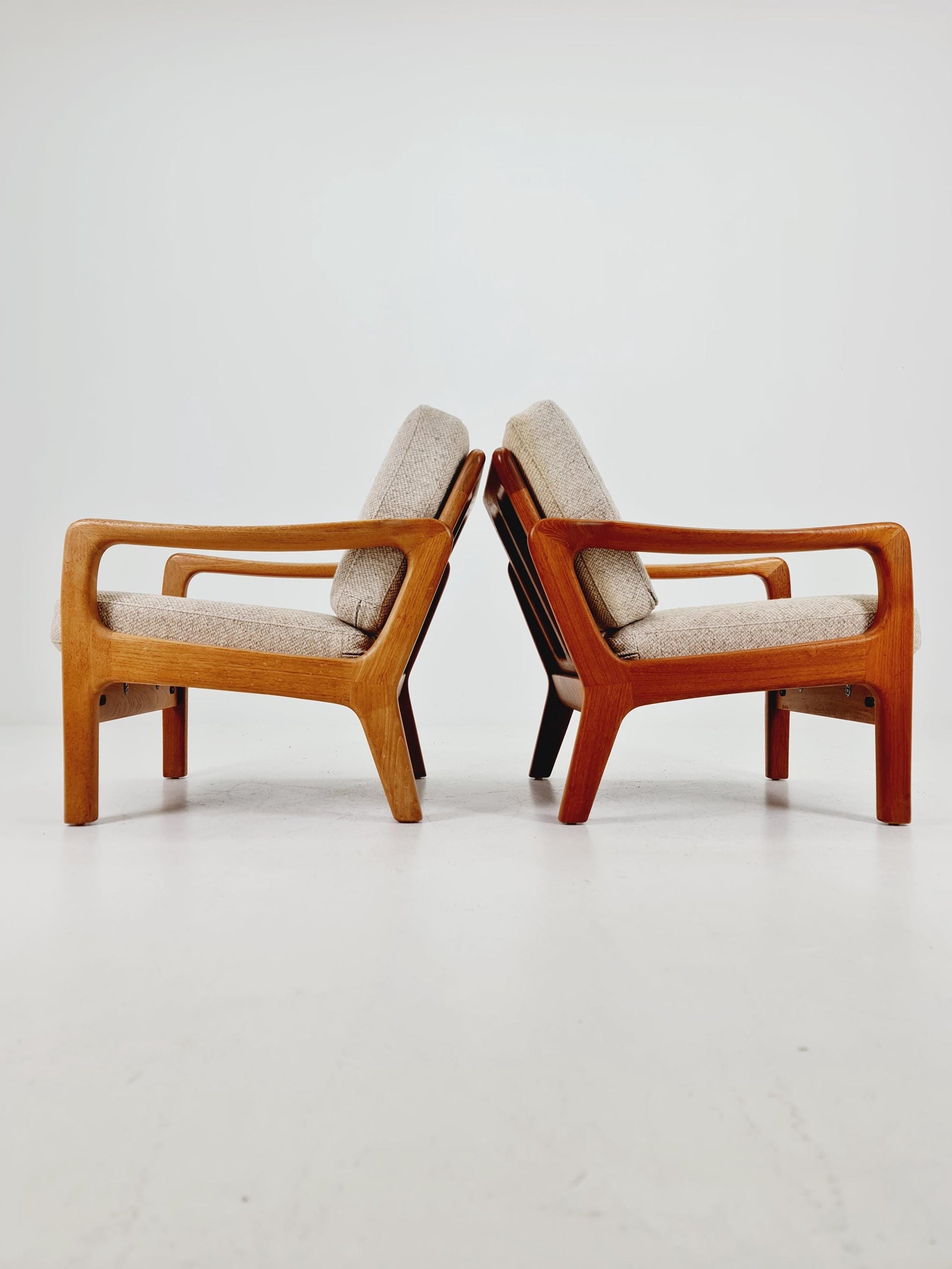 Mid century Danish easy lounge chairs by Juul Kristensen , 1970s, Set of 2