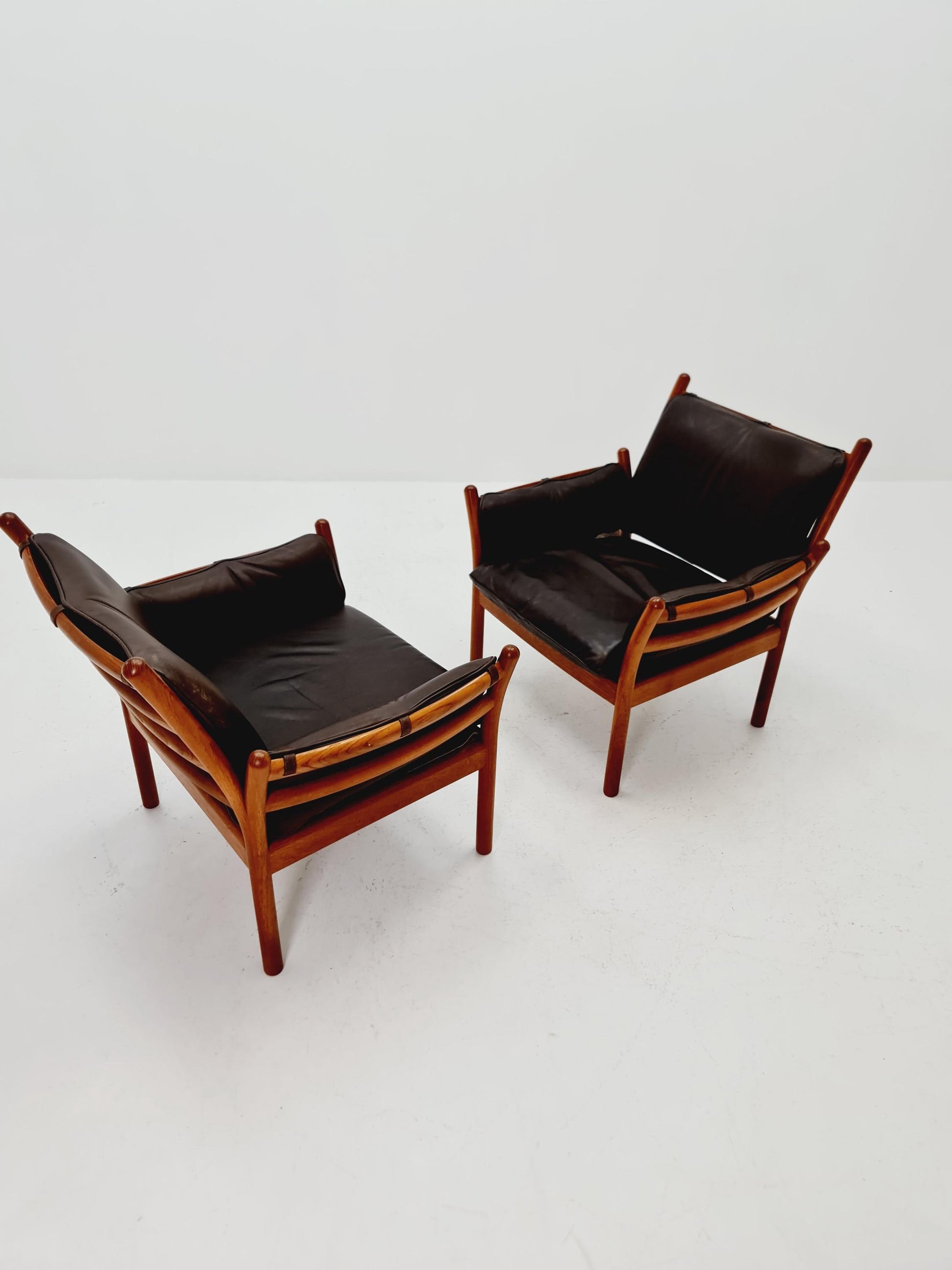 Mid century easy lounge chairs by Illum Wikkelso 'Genius' For Silkborg Denamrk 1960s, Set of 2