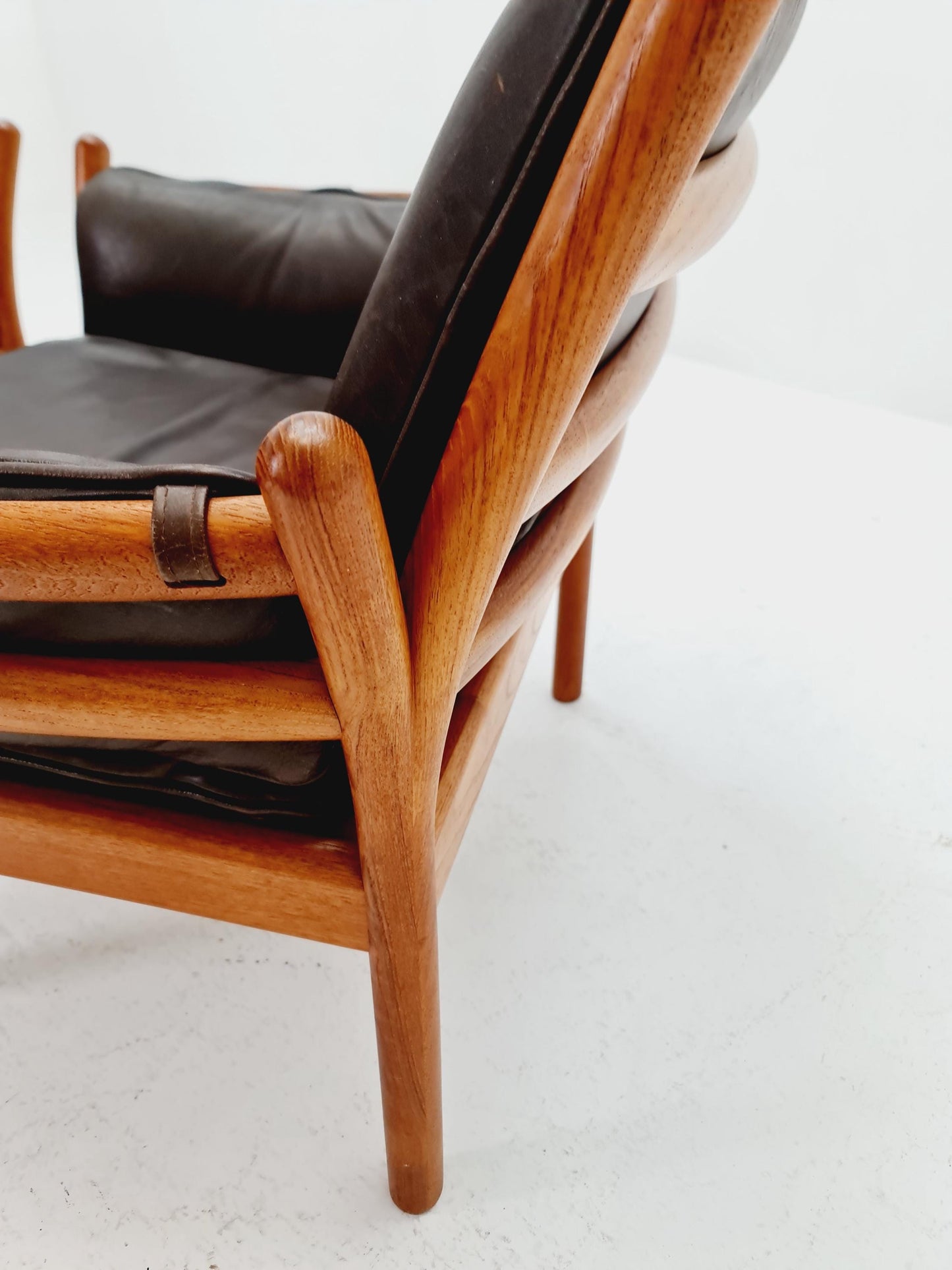 Mid century easy lounge chairs by Illum Wikkelso 'Genius' For Silkborg Denamrk 1960s, Set of 2