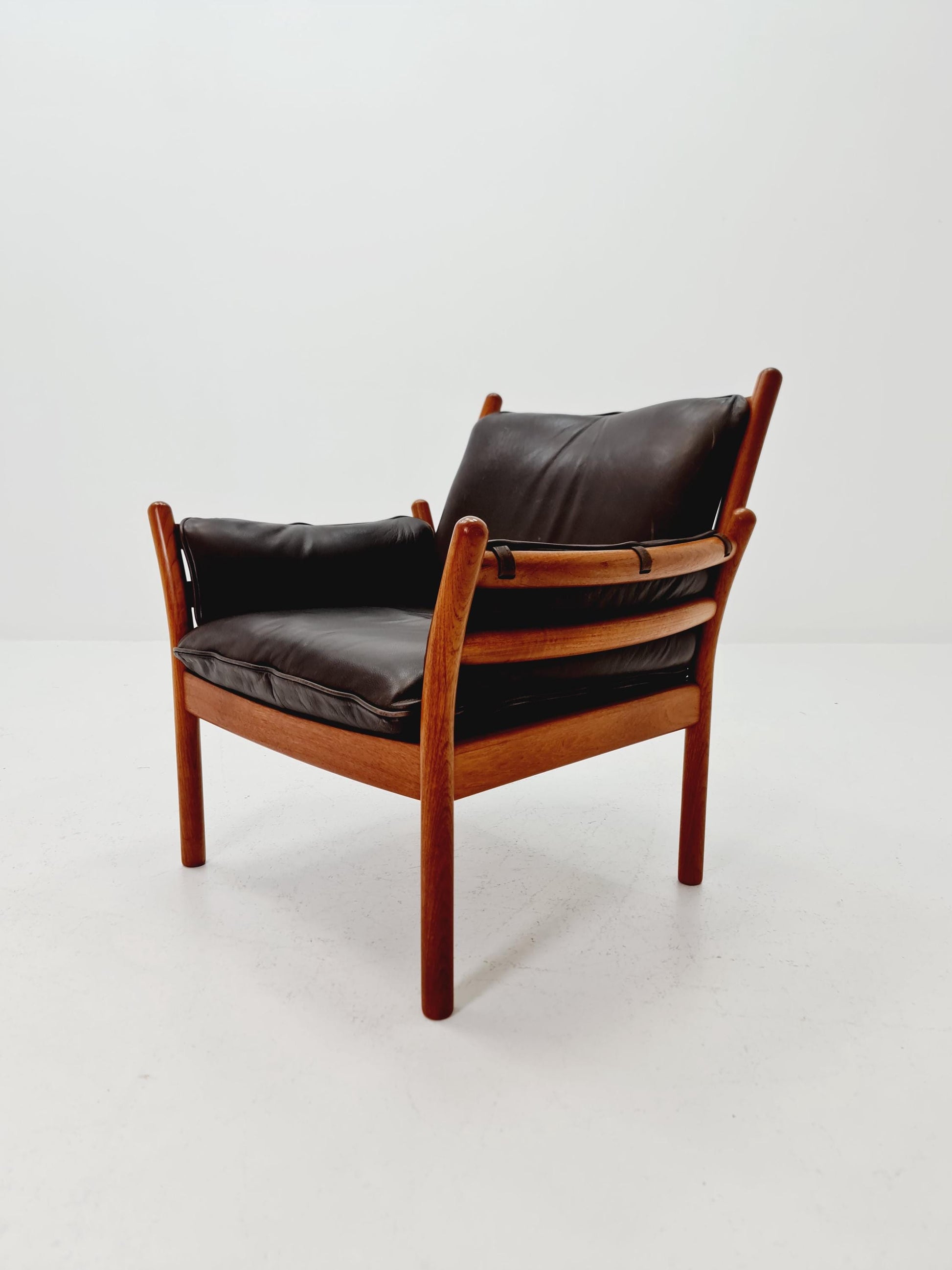 Mid century easy lounge chair by Illum Wikkelso 'Genius' For Silkborg Denamrk 1960s,