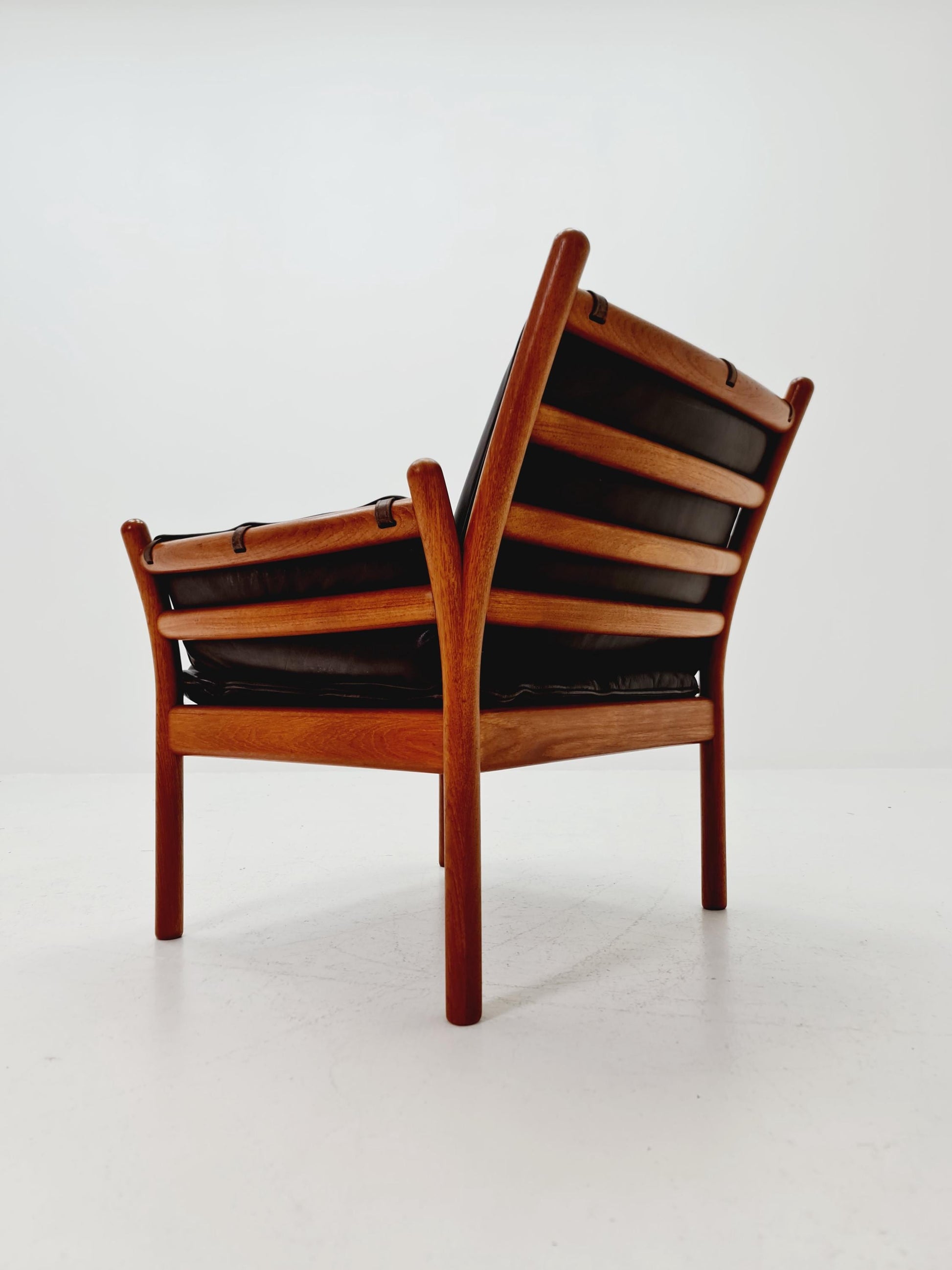 Mid century easy lounge chair by Illum Wikkelso 'Genius' For Silkborg Denamrk 1960s,