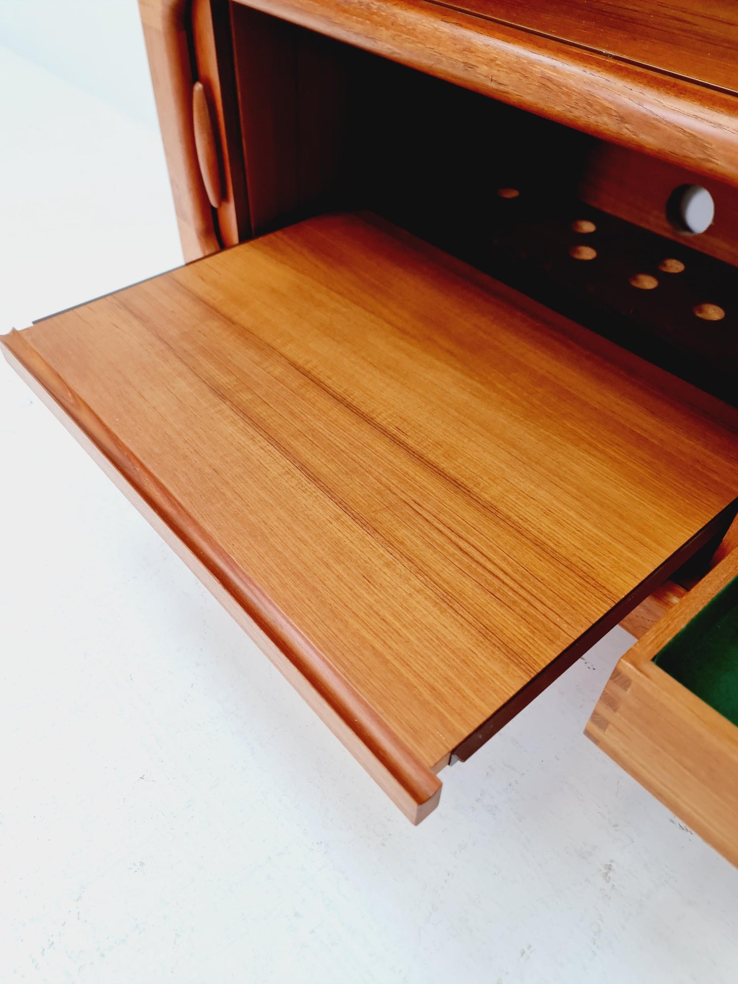 Mid century Solid Danish teak hallway cabinet,TV & Record cabinet By Dyrlund 1960s