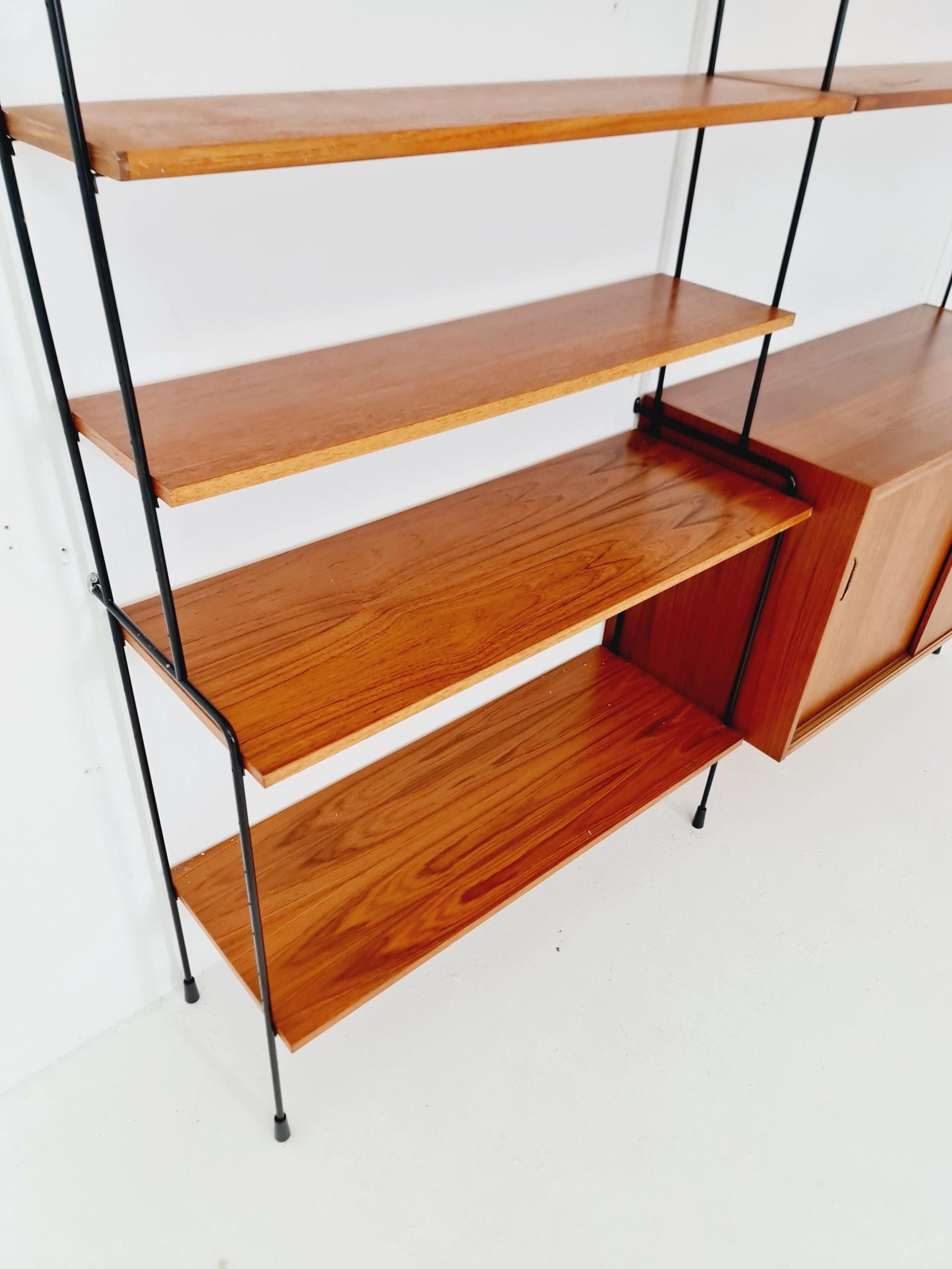 Mid century Teak shelving unit by Hilker for Omnia, Germany 1960s