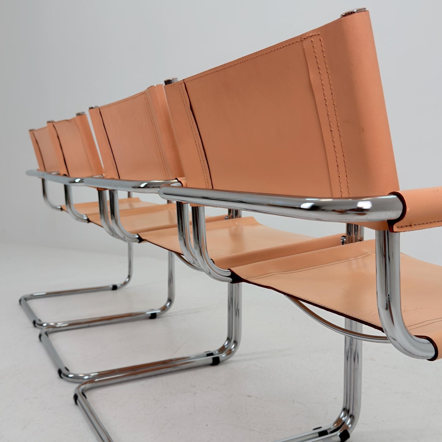 Set of 4 Mid century Bauhaus B34 Tan leather cantilever armchair by Mart Stam italy 1980s