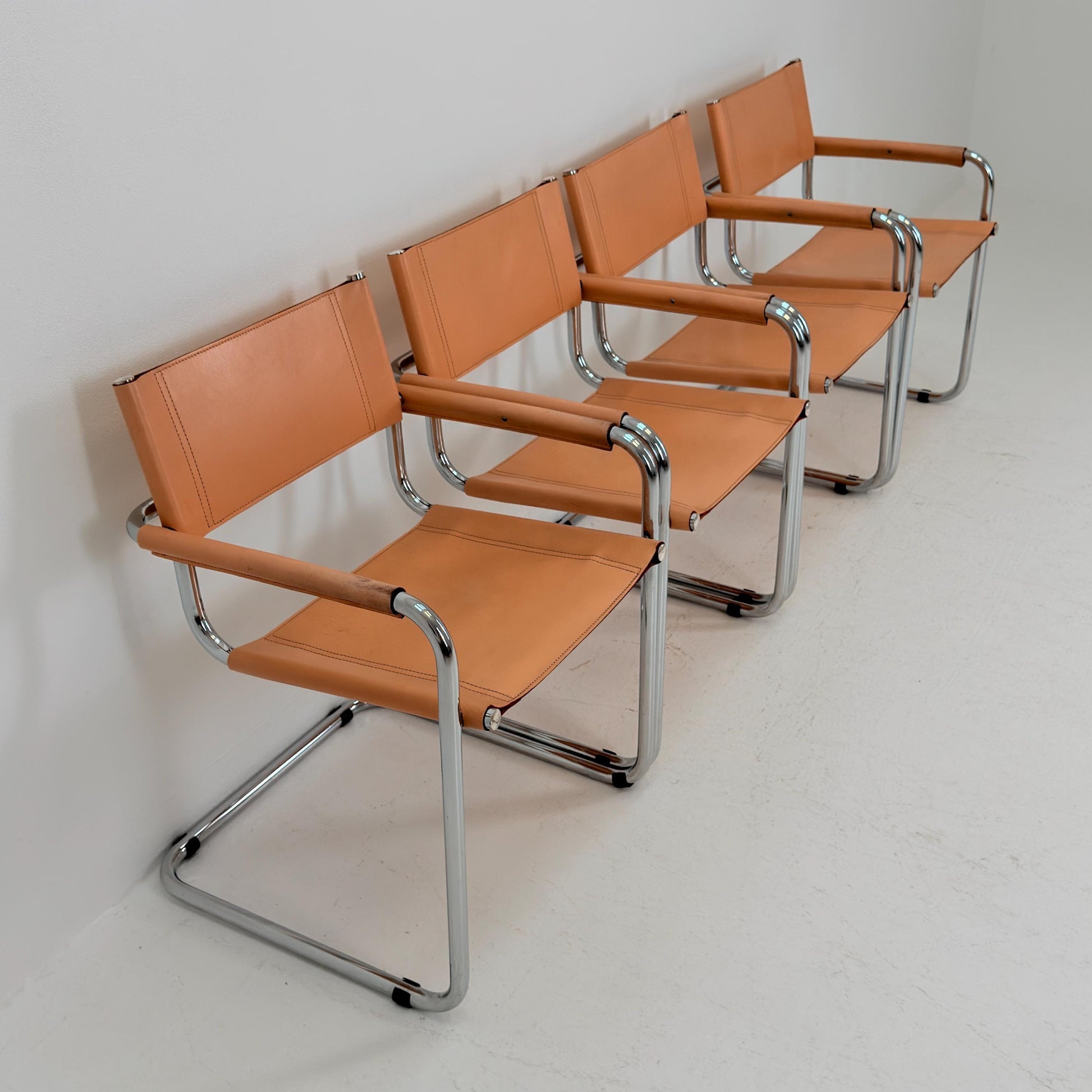 Set of 4 Mid century Bauhaus B34 Tan leather cantilever armchair by Mart Stam italy 1980s