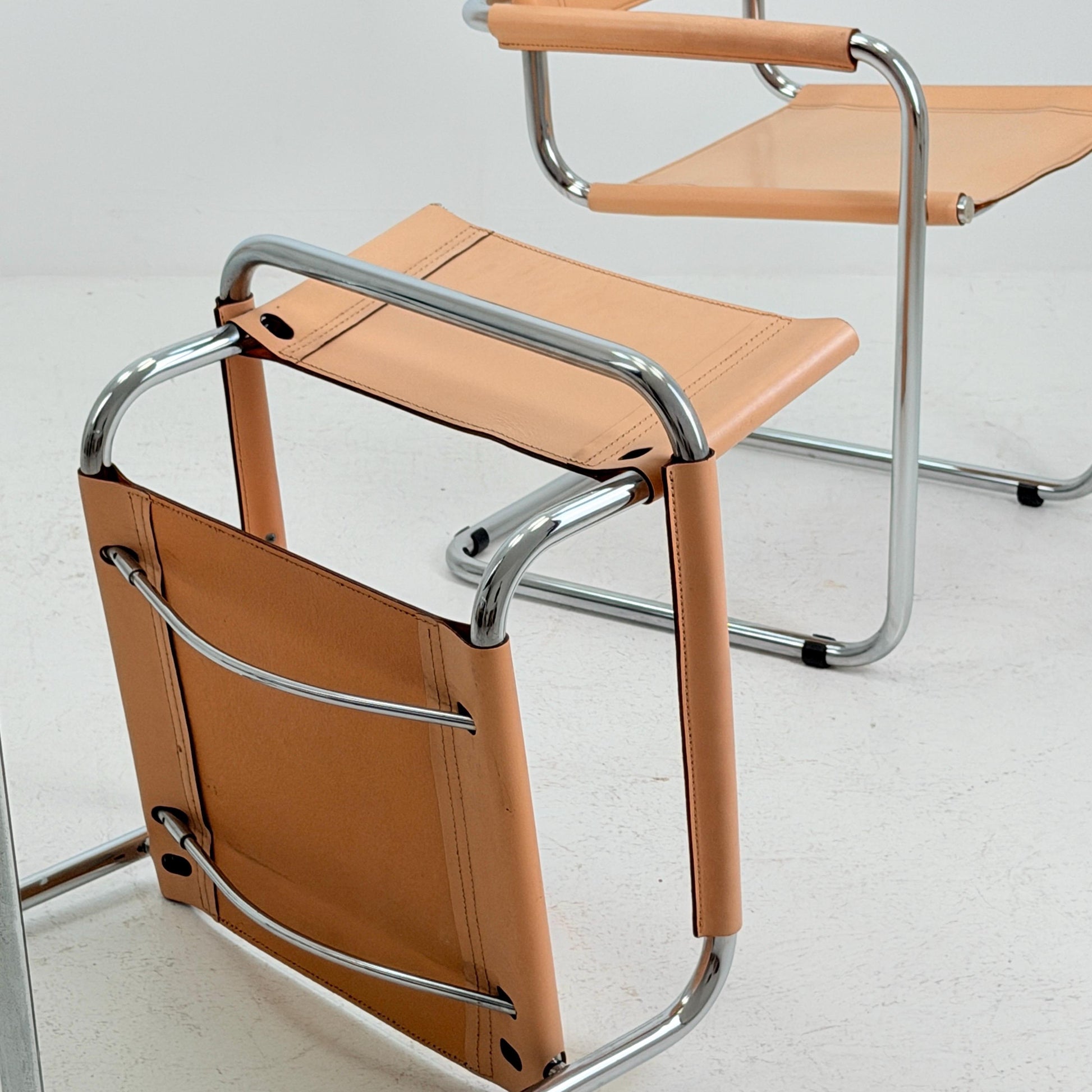 Set of 2 Mid century Bauhaus B34 Tan leather cantilever armchair by Mart Stam italy 1980s