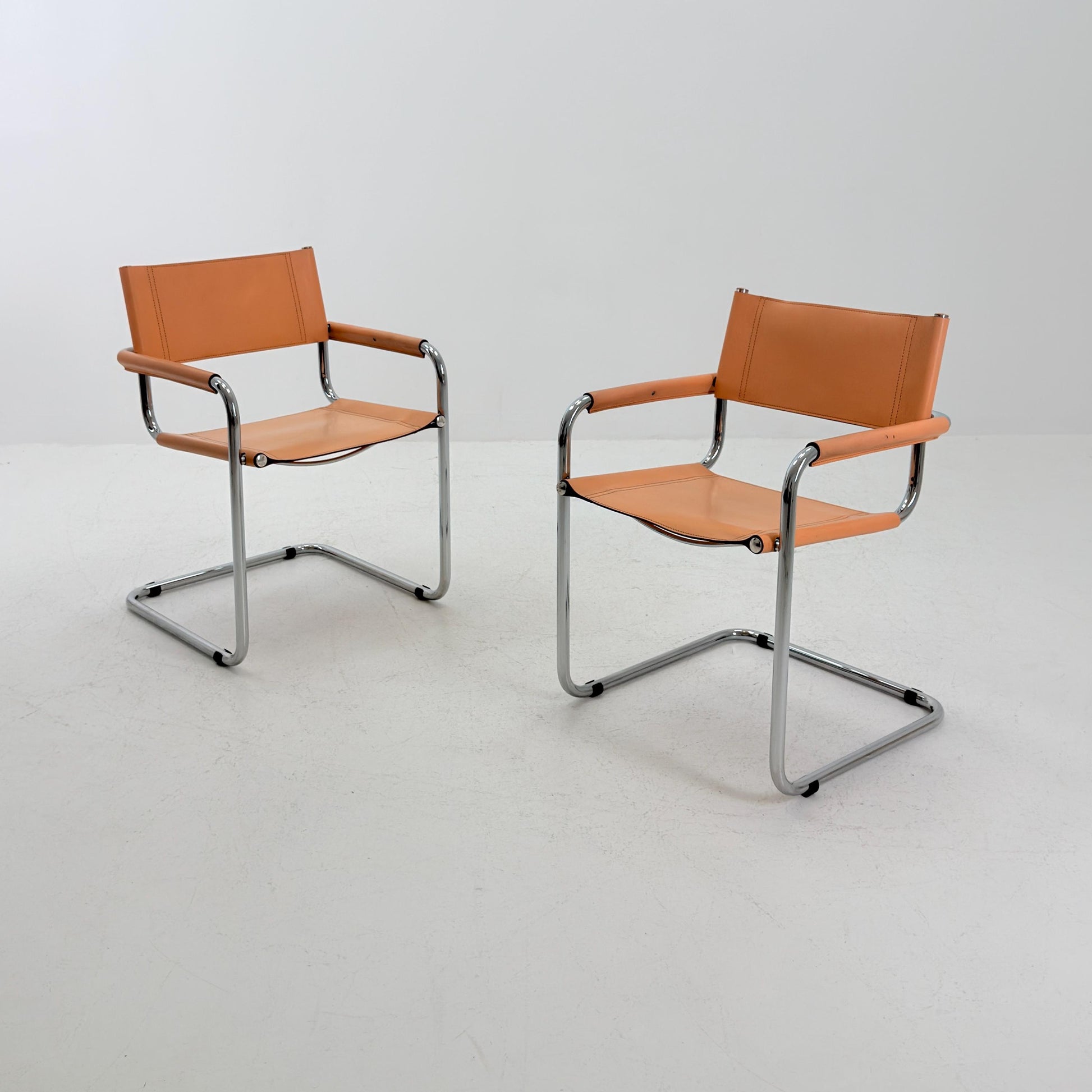 Set of 2 Mid century Bauhaus B34 Tan leather cantilever armchair by Mart Stam italy 1980s