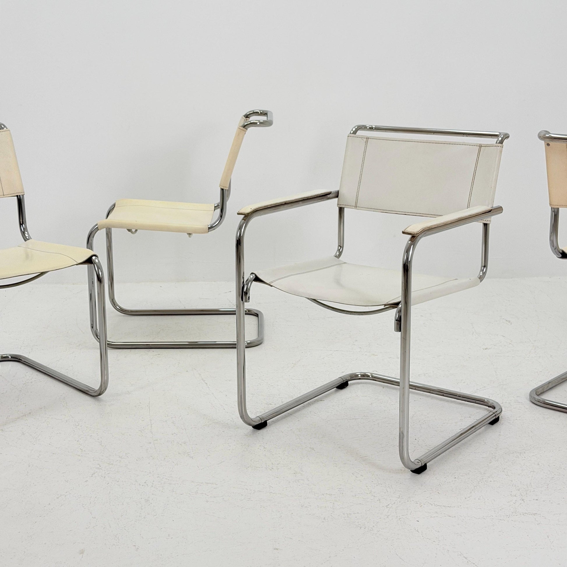 Set of 4 Vintage Thonet S33 & S34 Bauhaus Cantilever Chairs – White Leather – Germany, 1980s