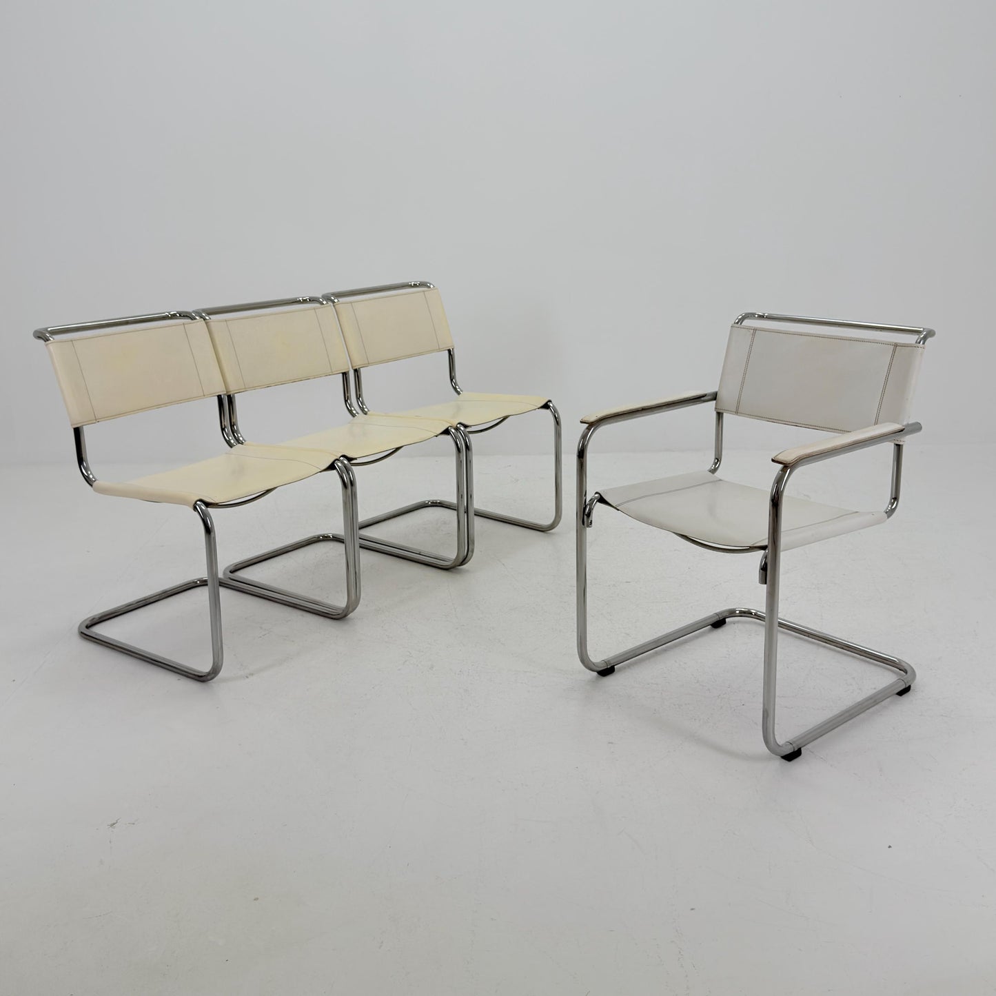 Set of 4 Vintage Thonet S33 & S34 Bauhaus Cantilever Chairs – White Leather – Germany, 1980s