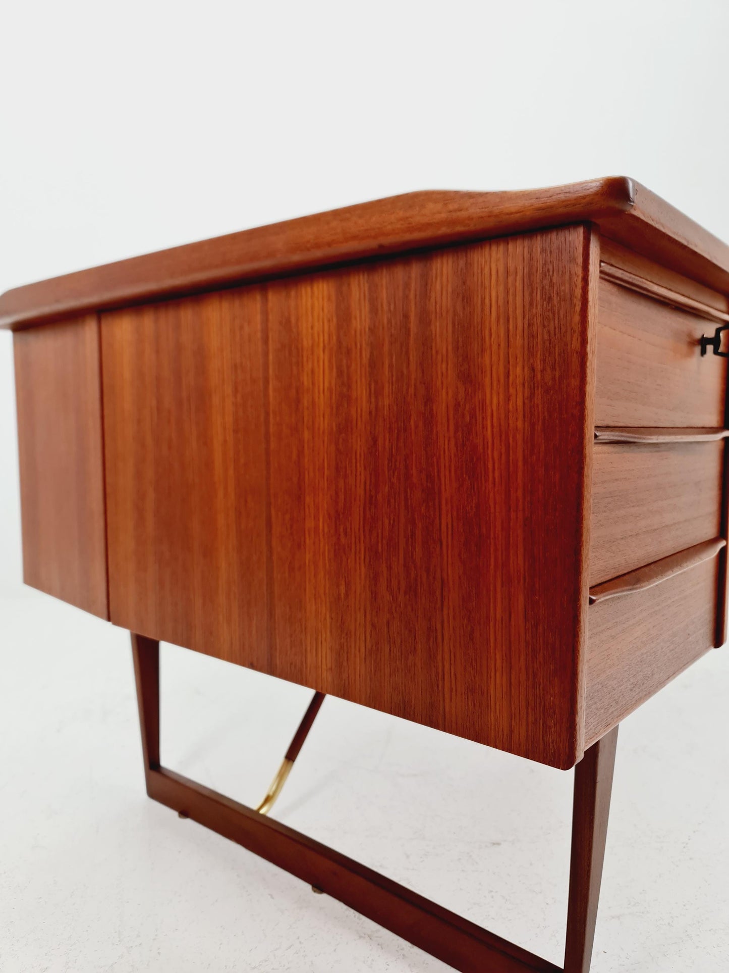 Danish teak desk model Executive Desk by Peter Lovig Nielsen for Hedensted, 1960s