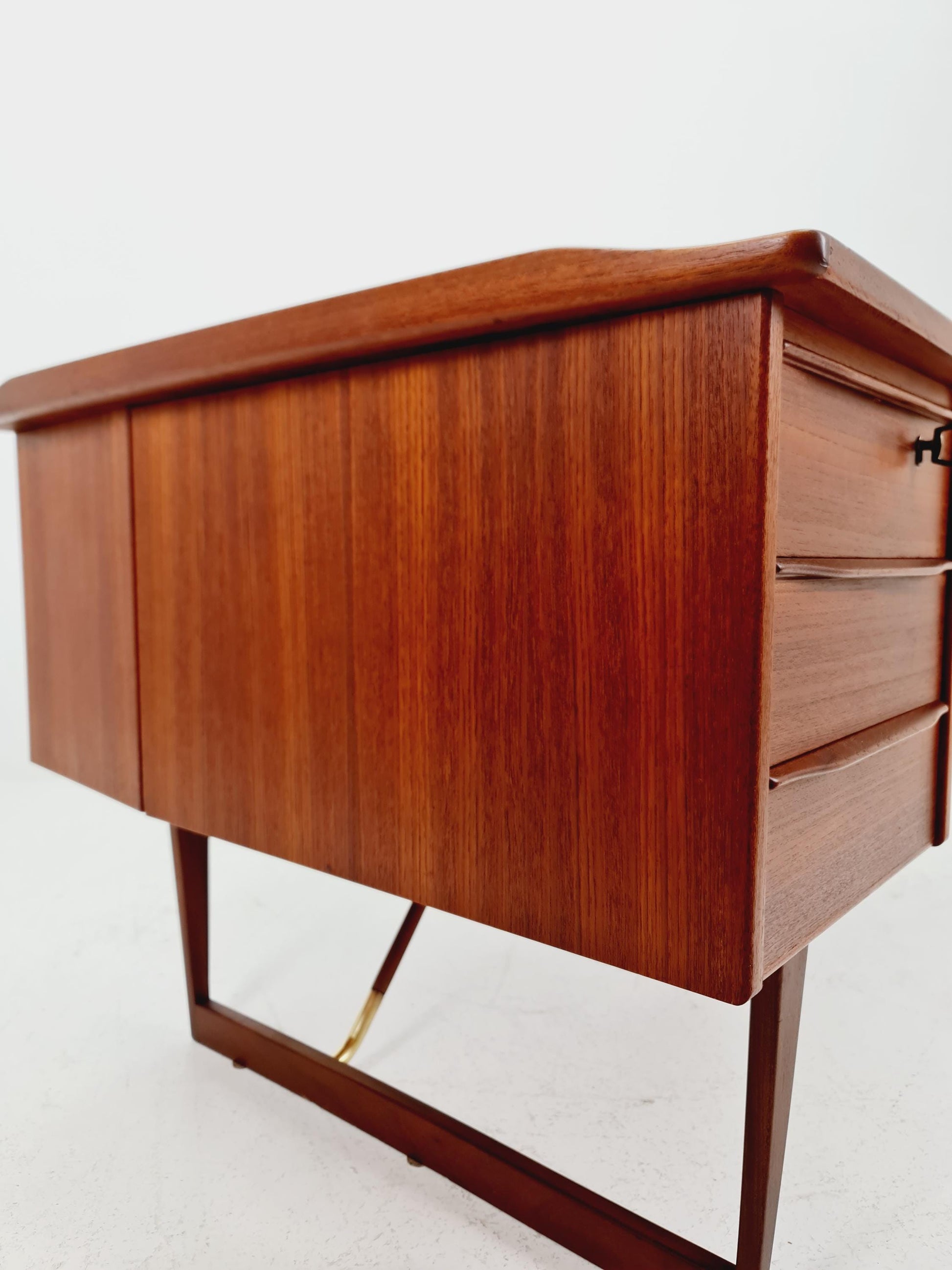 Danish teak desk model Executive Desk by Peter Lovig Nielsen for Hedensted, 1960s