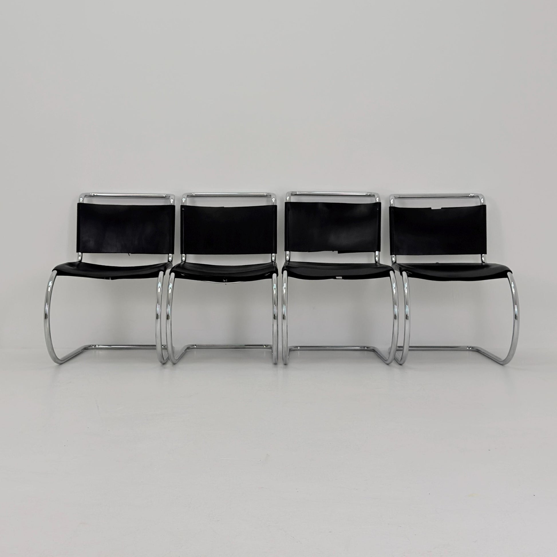 Set of 4 Bauhaus Mid-Century Modern Mies van der Rohe MR 10 black leather Chairs 1980s Italy