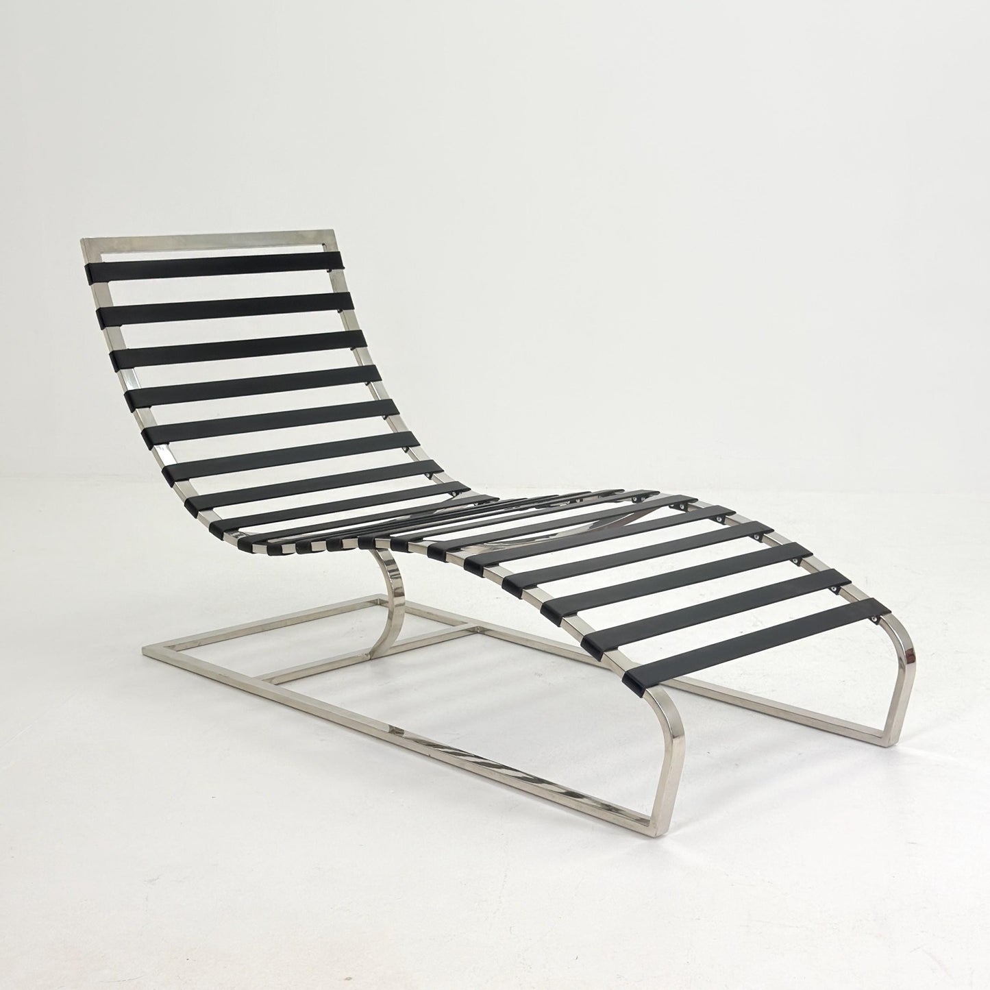 Mid Century Bauhaus style Lounge chair brown leather and chrome, 1980s Italy