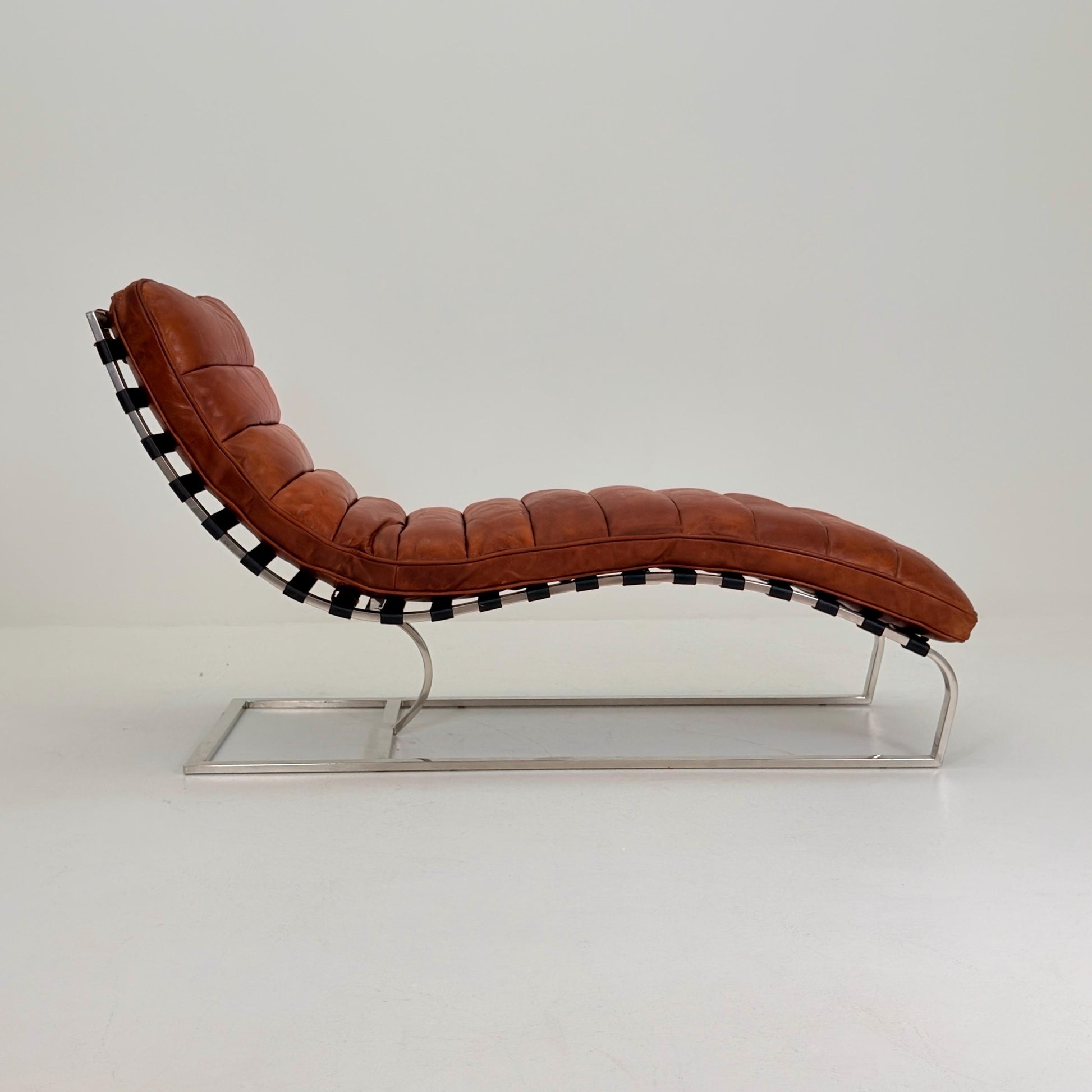 Mid Century Bauhaus style Lounge chair brown leather and chrome, 1980s Italy