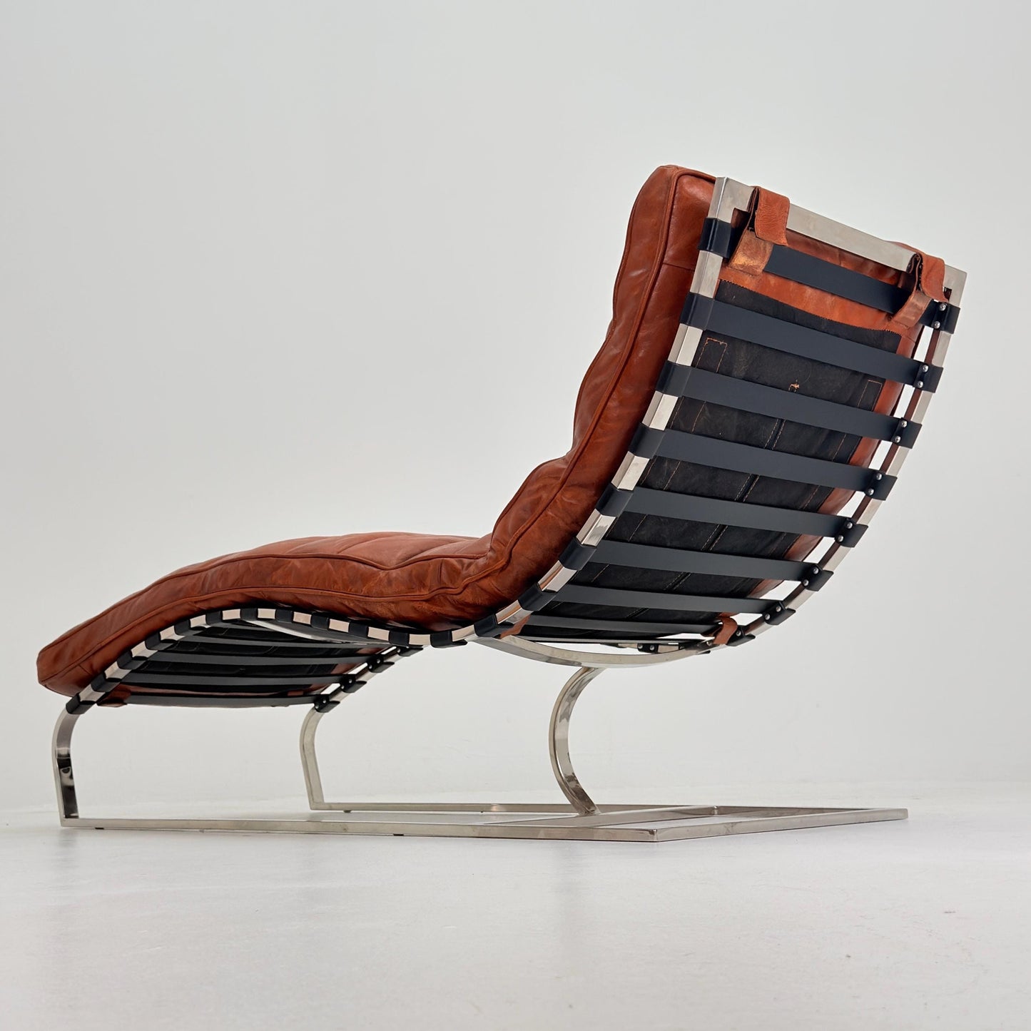 Mid Century Bauhaus style Lounge chair brown leather and chrome, 1980s Italy