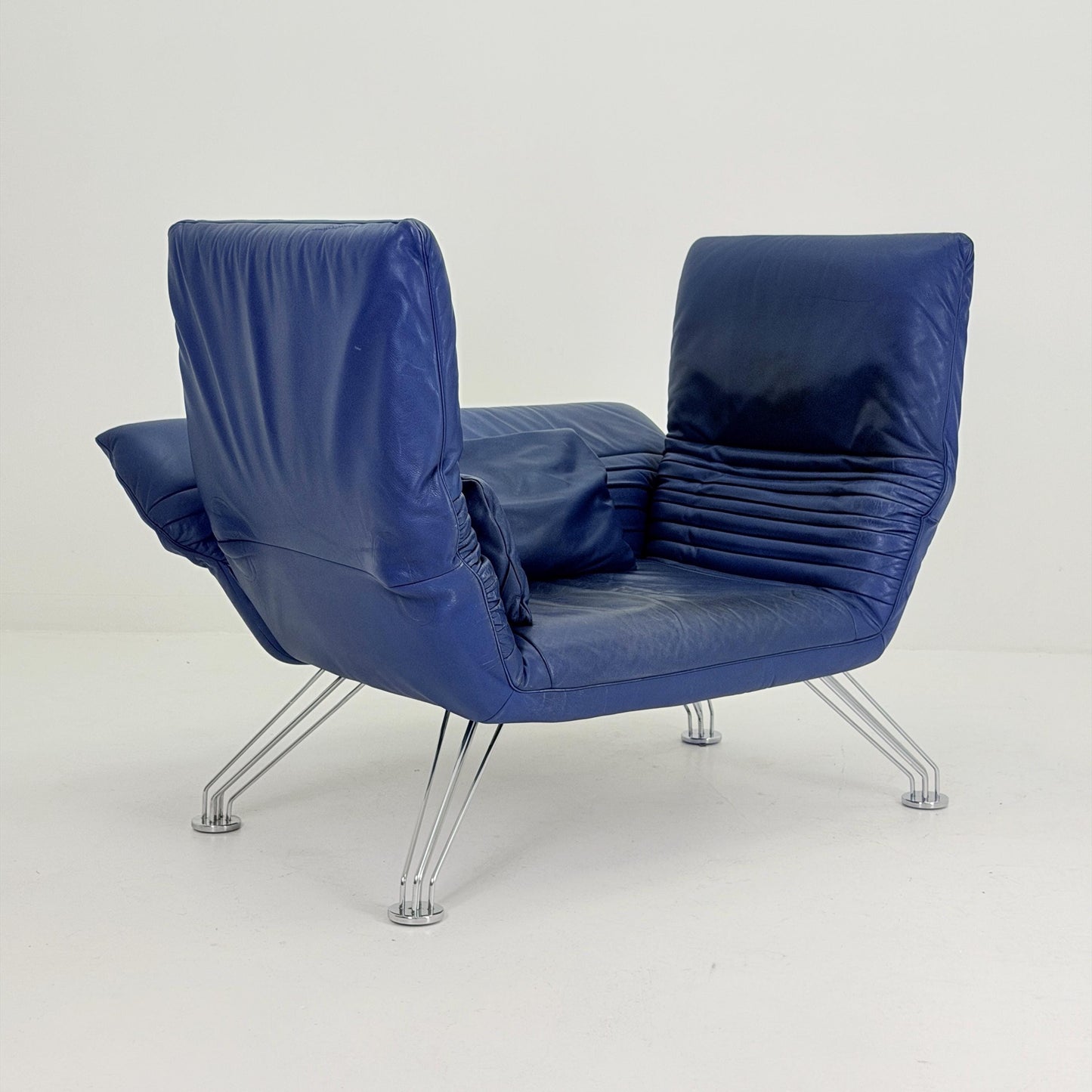 Mid Century De Sede DS-142 Blue Leather Lounge Chair Chaise Longue by Wilfried Totzek, Switzerland 1980s