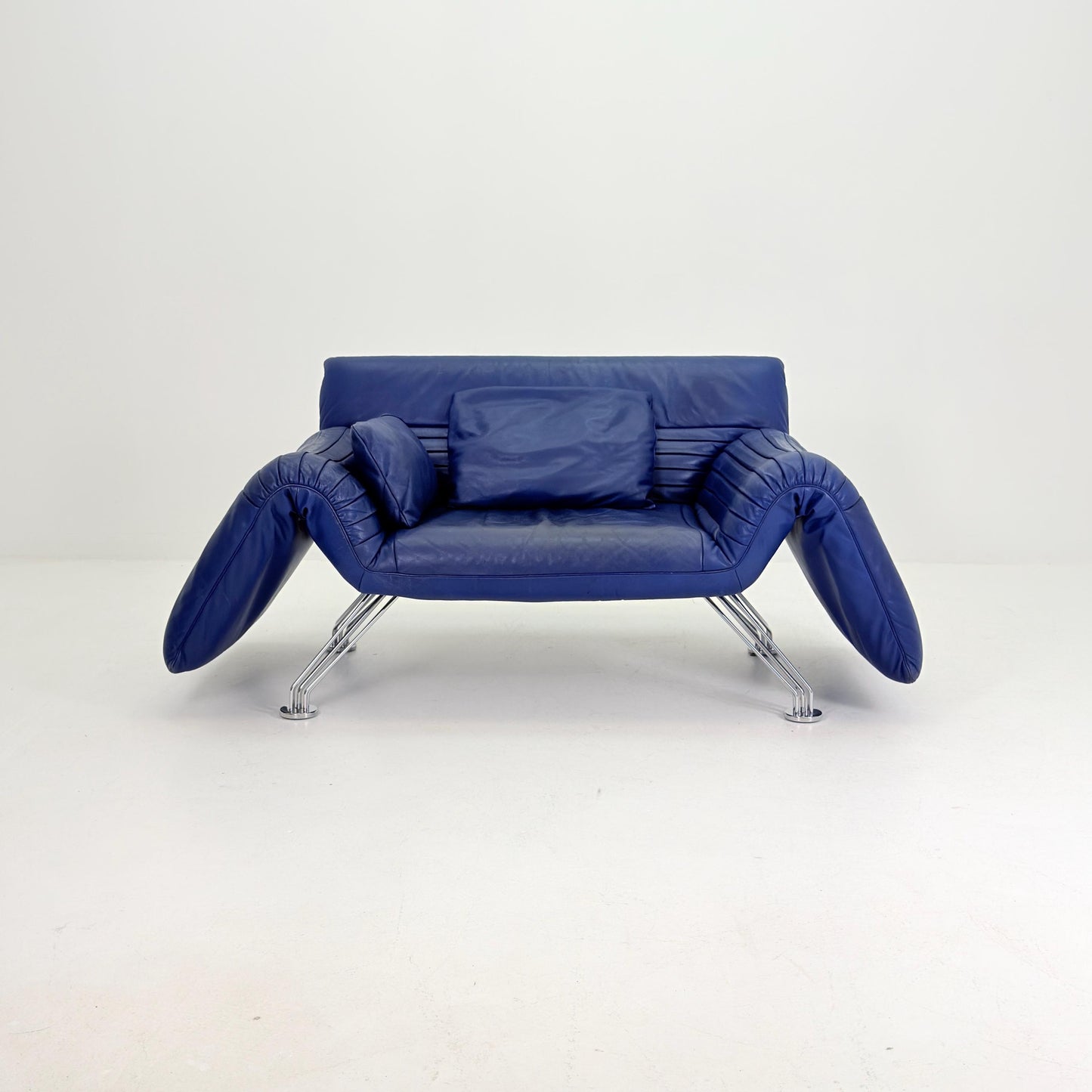 Mid Century De Sede DS-142 Blue Leather Lounge Chair Chaise Longue by Wilfried Totzek, Switzerland 1980s