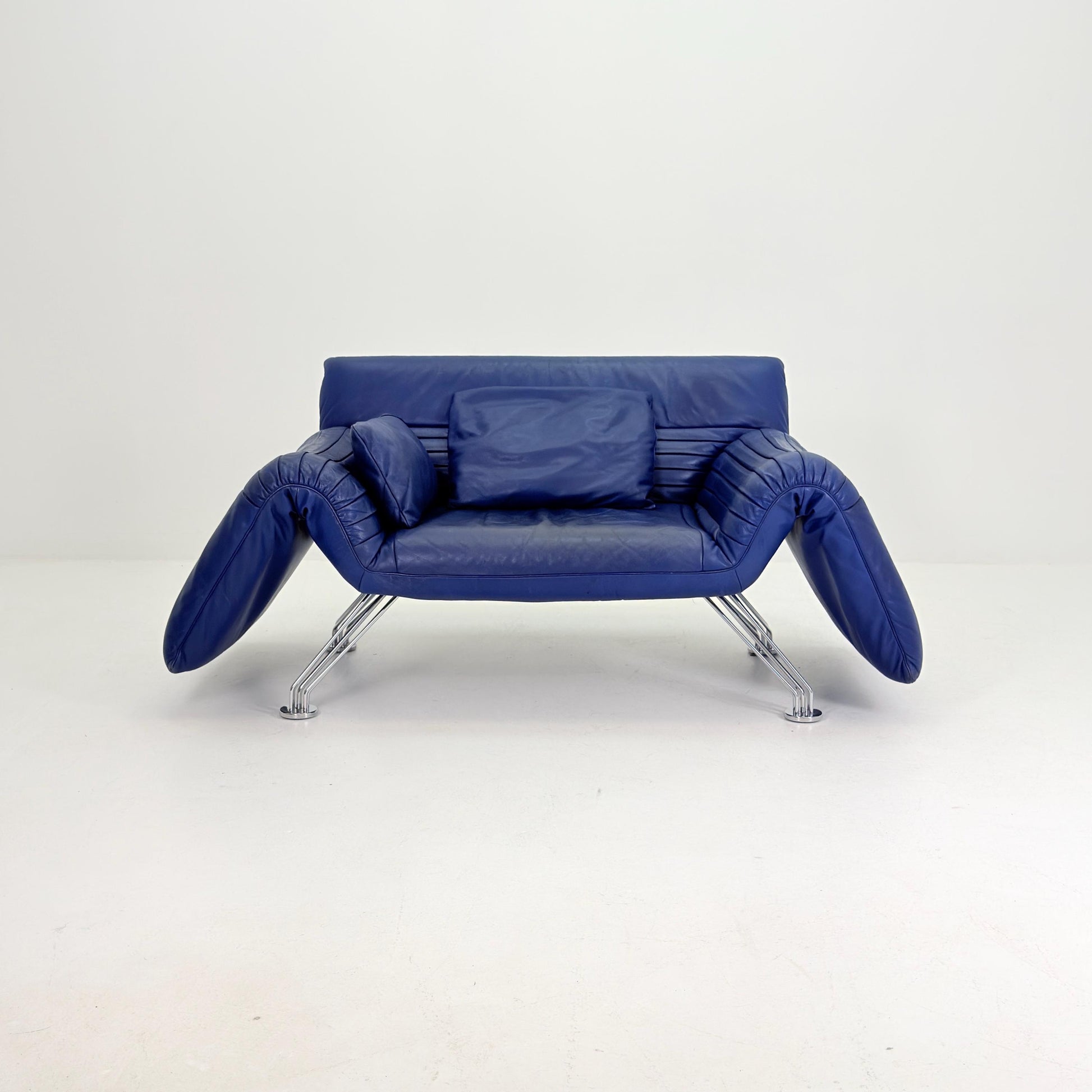 Mid Century De Sede DS-142 Blue Leather Lounge Chair Chaise Longue by Wilfried Totzek, Switzerland 1980s