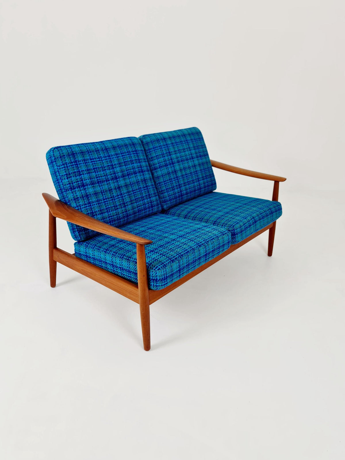 super rare Mid-century Danish teak lounge chair/ Sofa 2 seater by Arne Vodder For Cado ,1960s