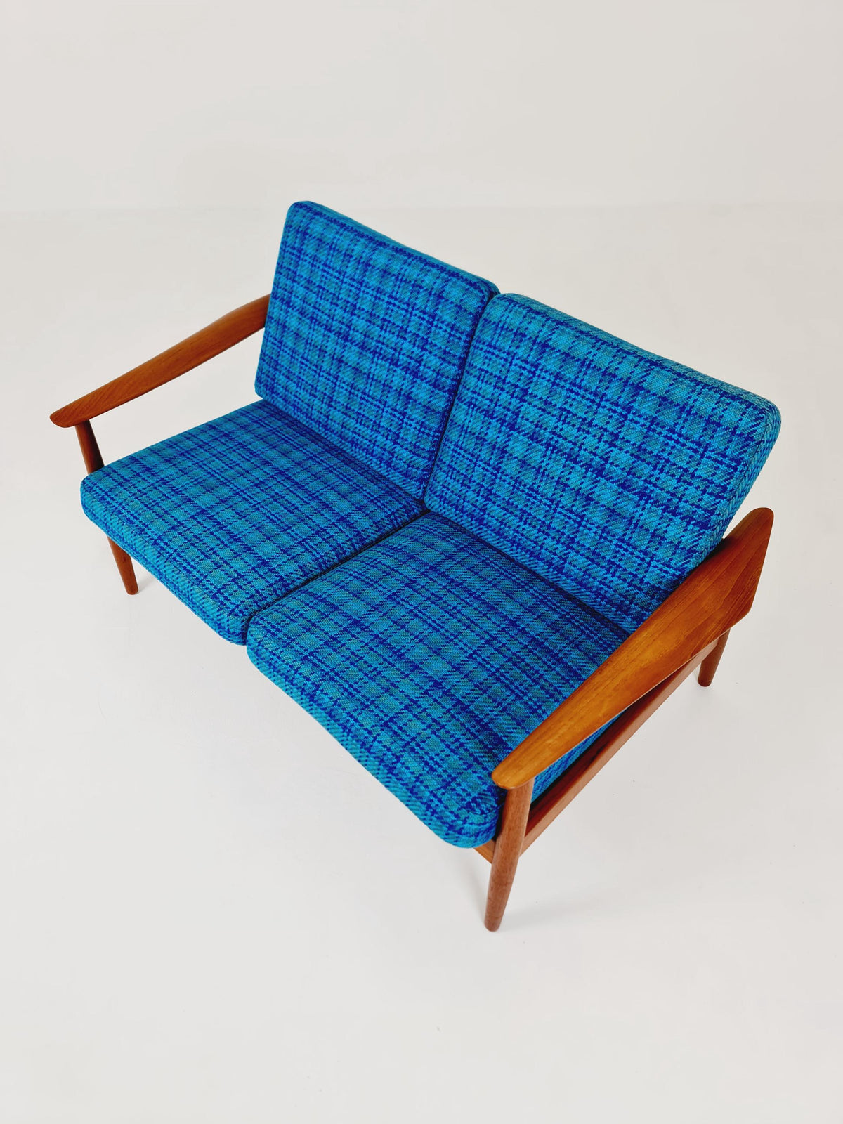 super rare Mid-century Danish teak lounge chair/ Sofa 2 seater by Arne Vodder For Cado ,1960s