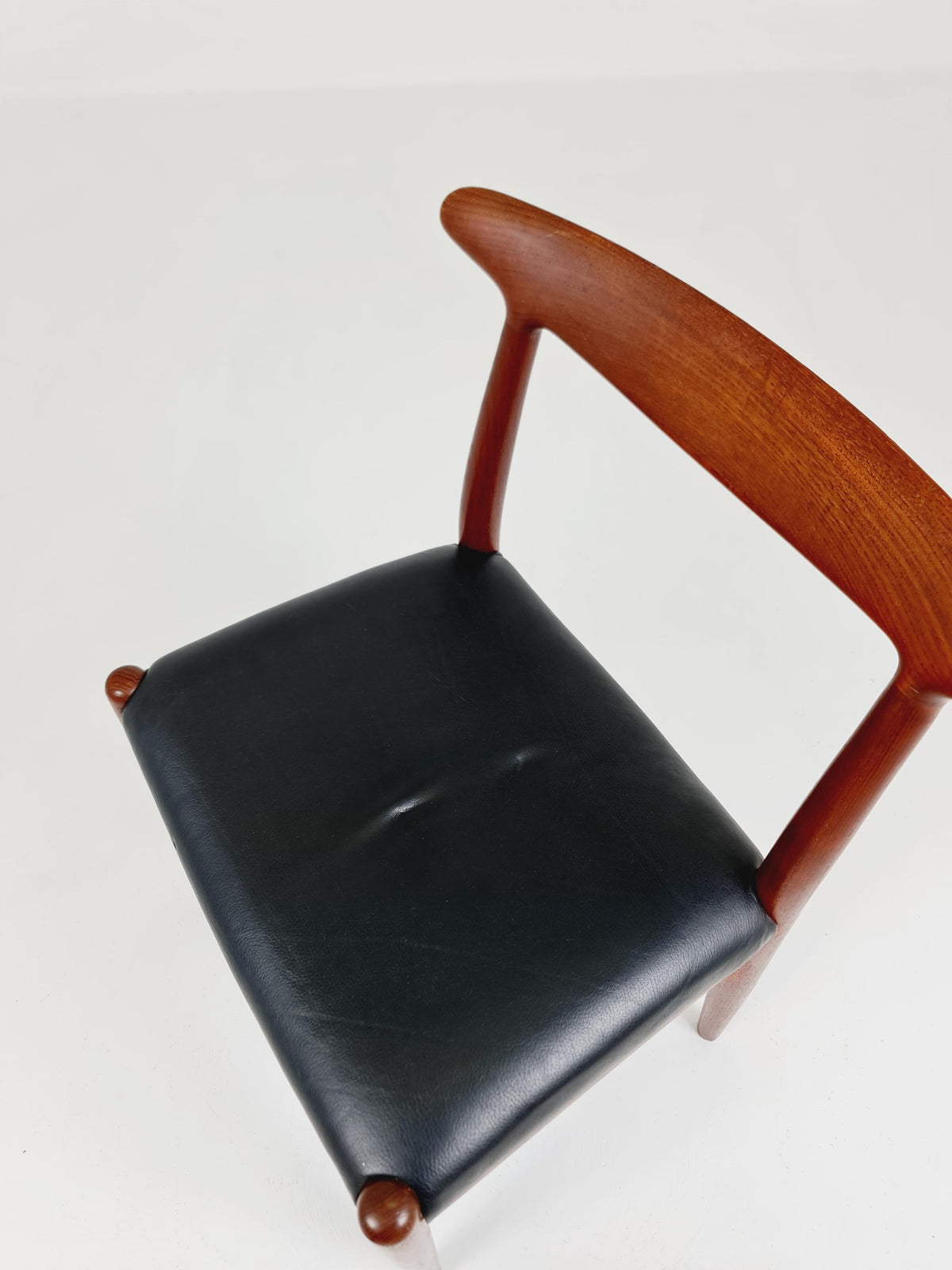 Mid century chair W2 By Hans Wegner for C.M Madsen 1956