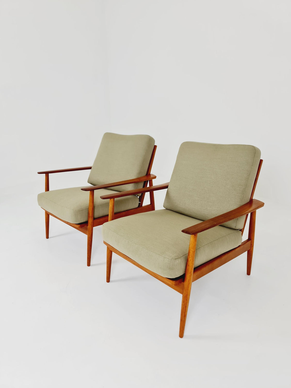 Midcentury easy chairs by Walter Knoll for Knoll Antimott , Germany, 1960s, Set of 2