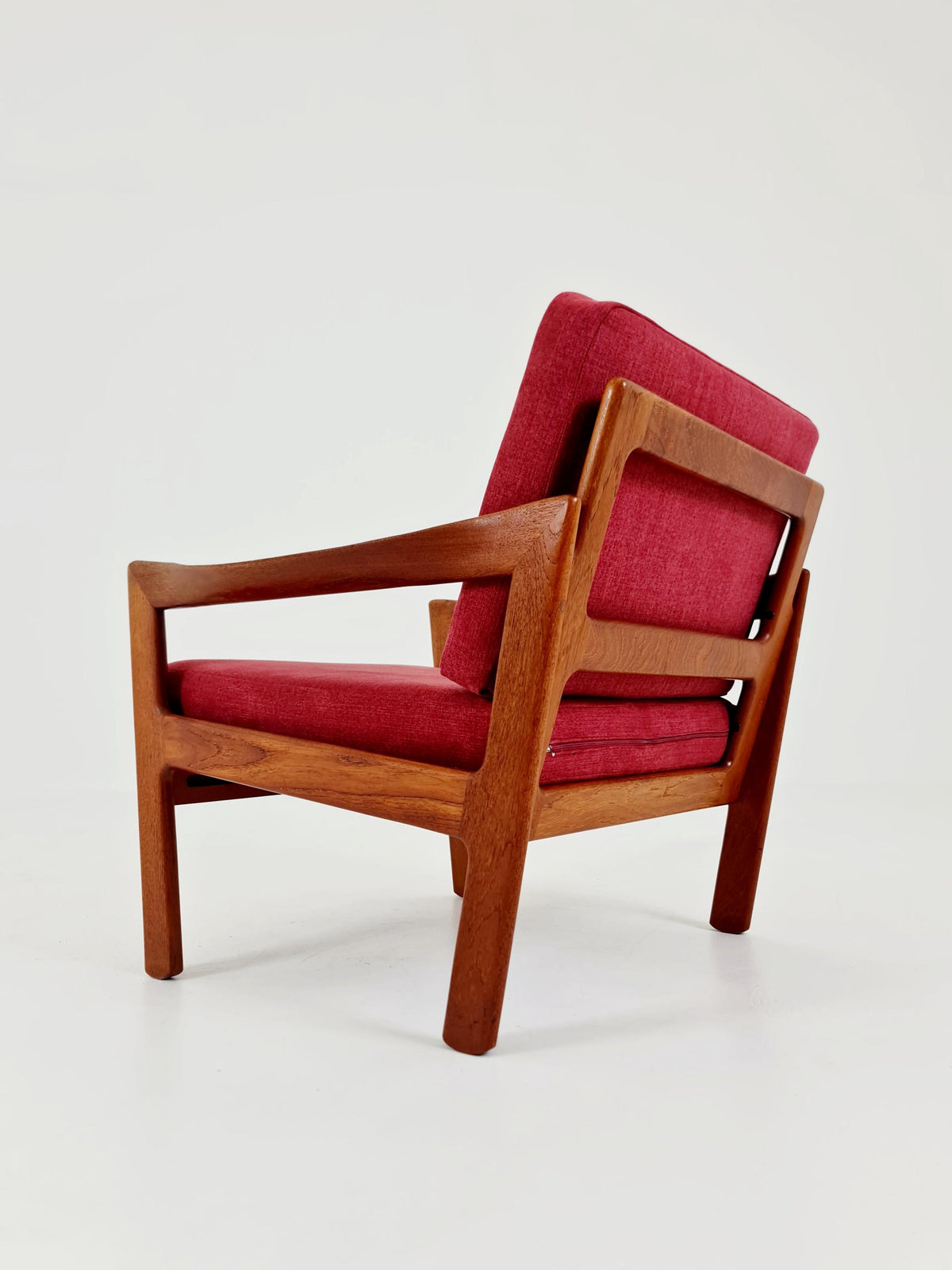 Mid century easy lounge chairs by Illum Wikkeslo Eilersen in solid teak, 1960s,
