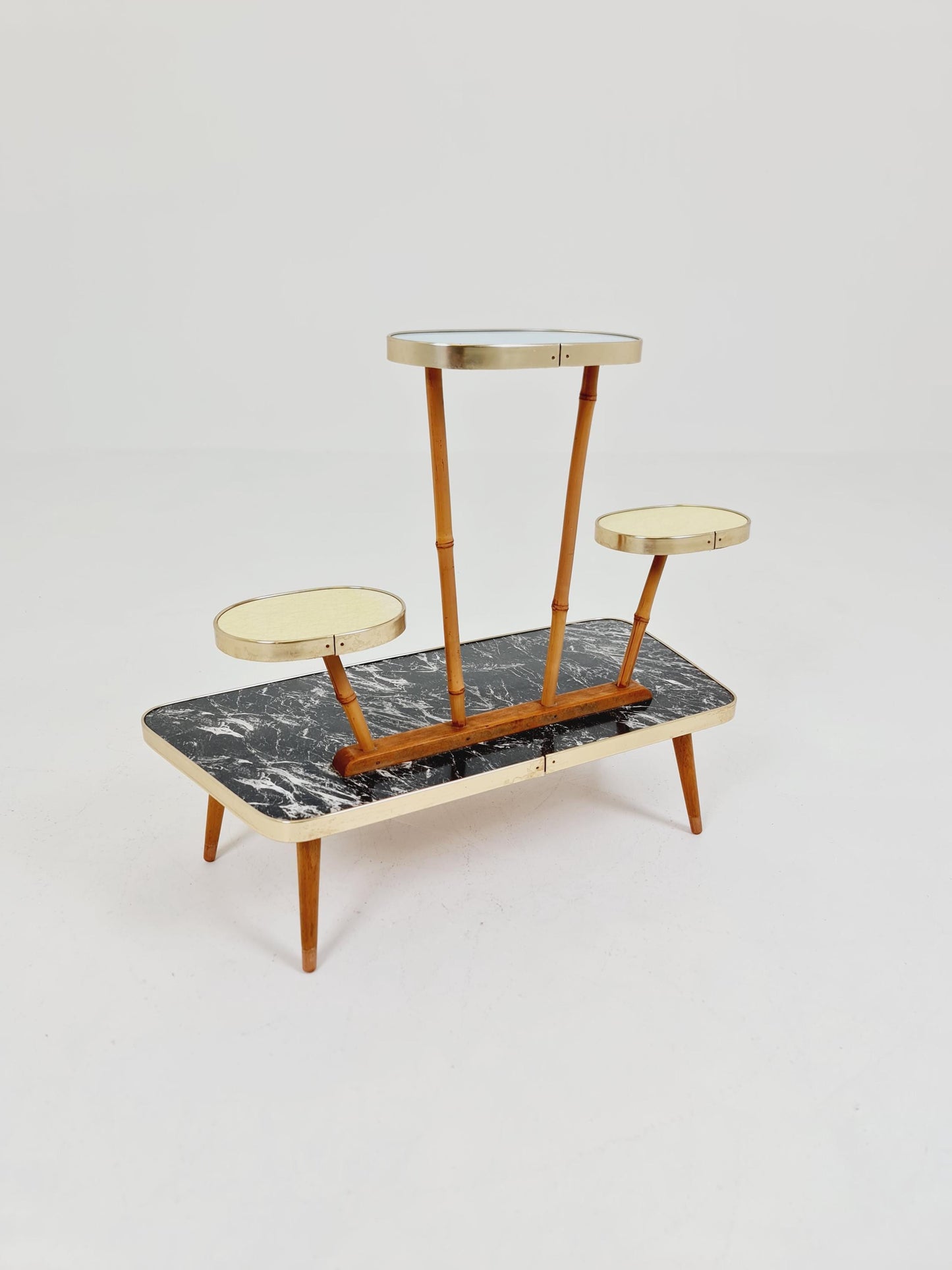 Big 1950s German Plant Stand, Colorful Vintage Mid-Century Minimalist Indoor Plant Stand Side Table Retro flower table