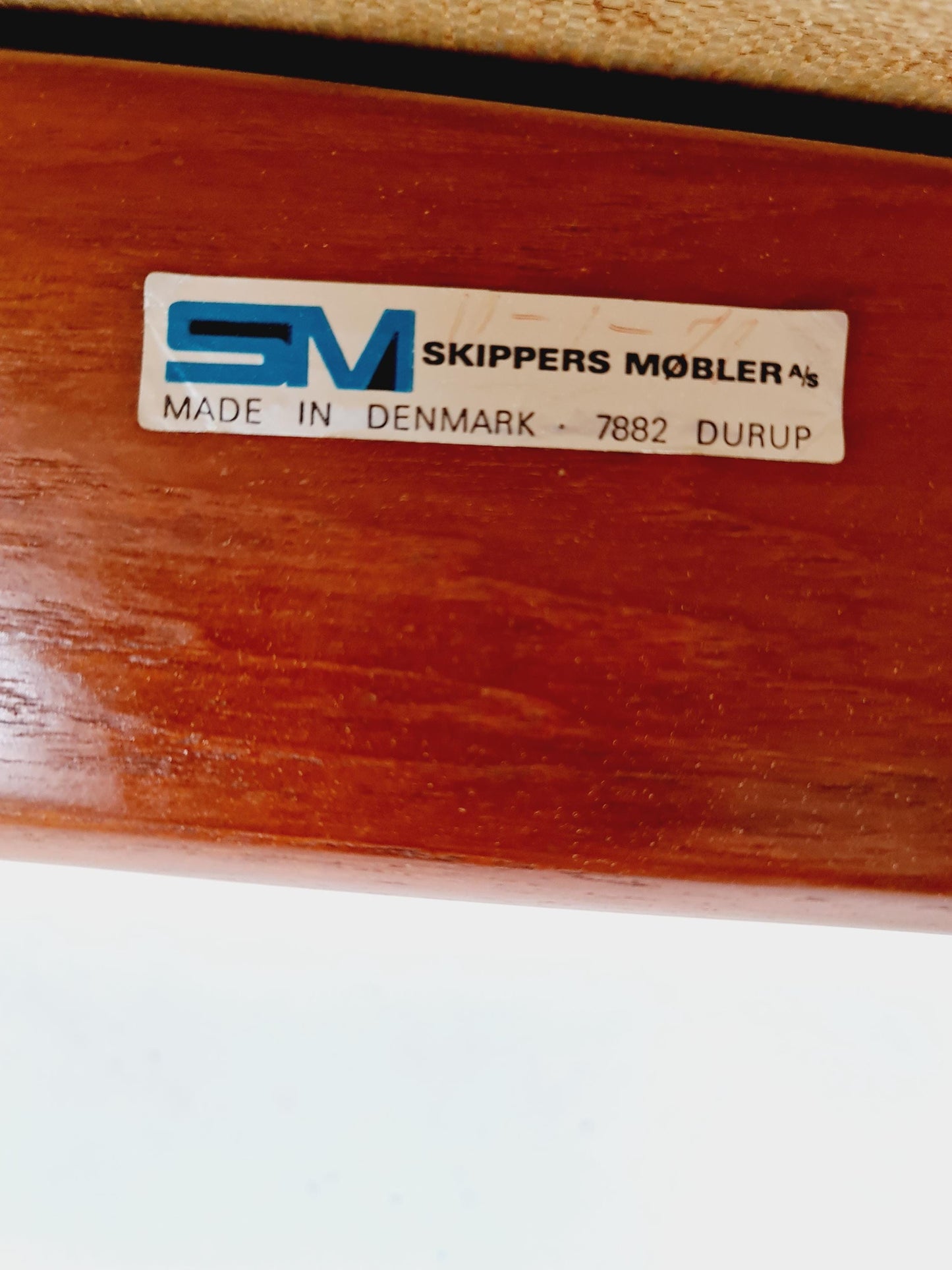 Mid century modern danish Teakl ottoman/stool, By Skippers Möbler 1960s