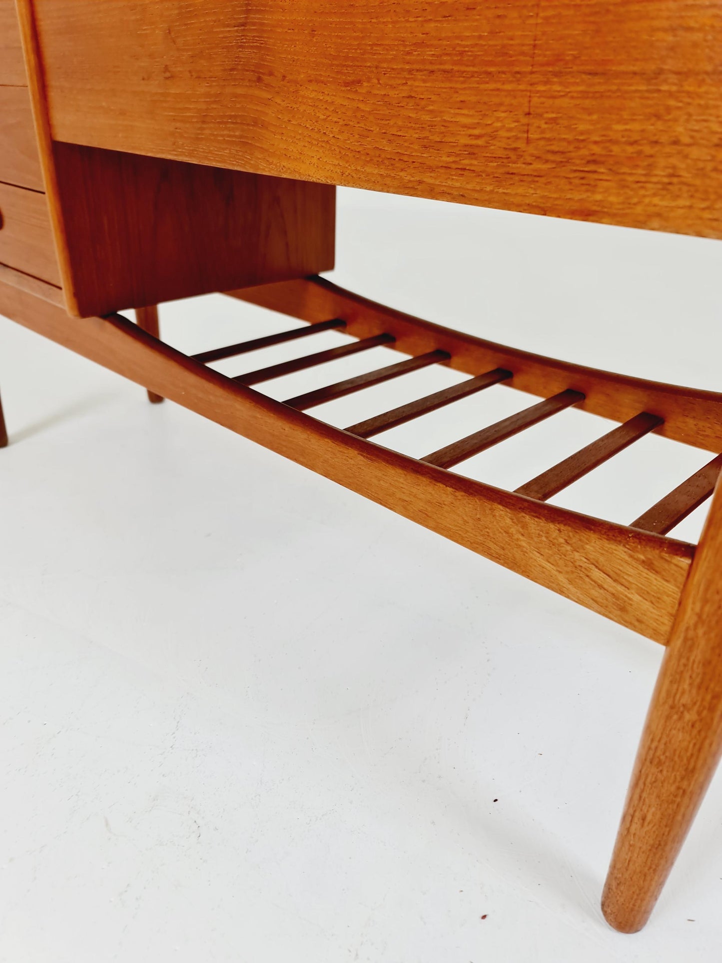 Danish teak plant table/ hallway table Arne wahl Iversen, 1960s
